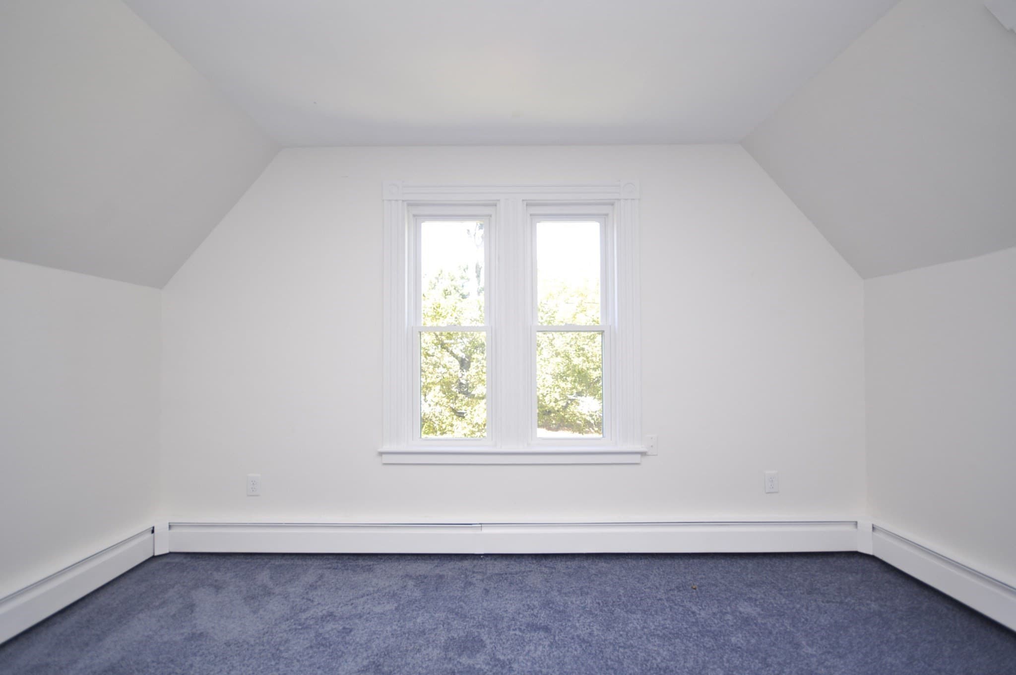Single Family Residence at 493 Central St, East Bridgewater MA 02333, East Bridgewater, photo 7 of 23