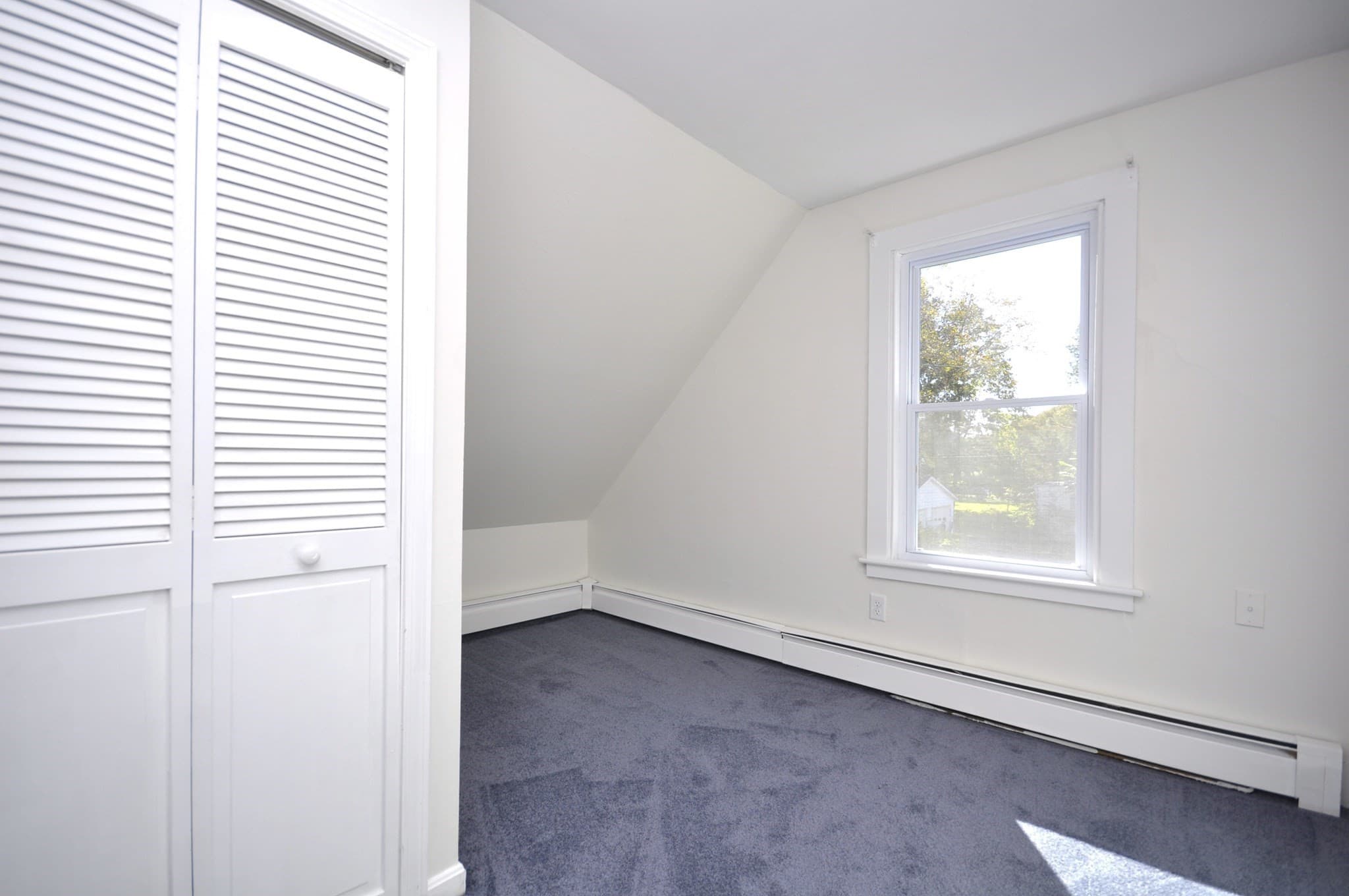 Single Family Residence at 493 Central St, East Bridgewater MA 02333, East Bridgewater, photo 10 of 23