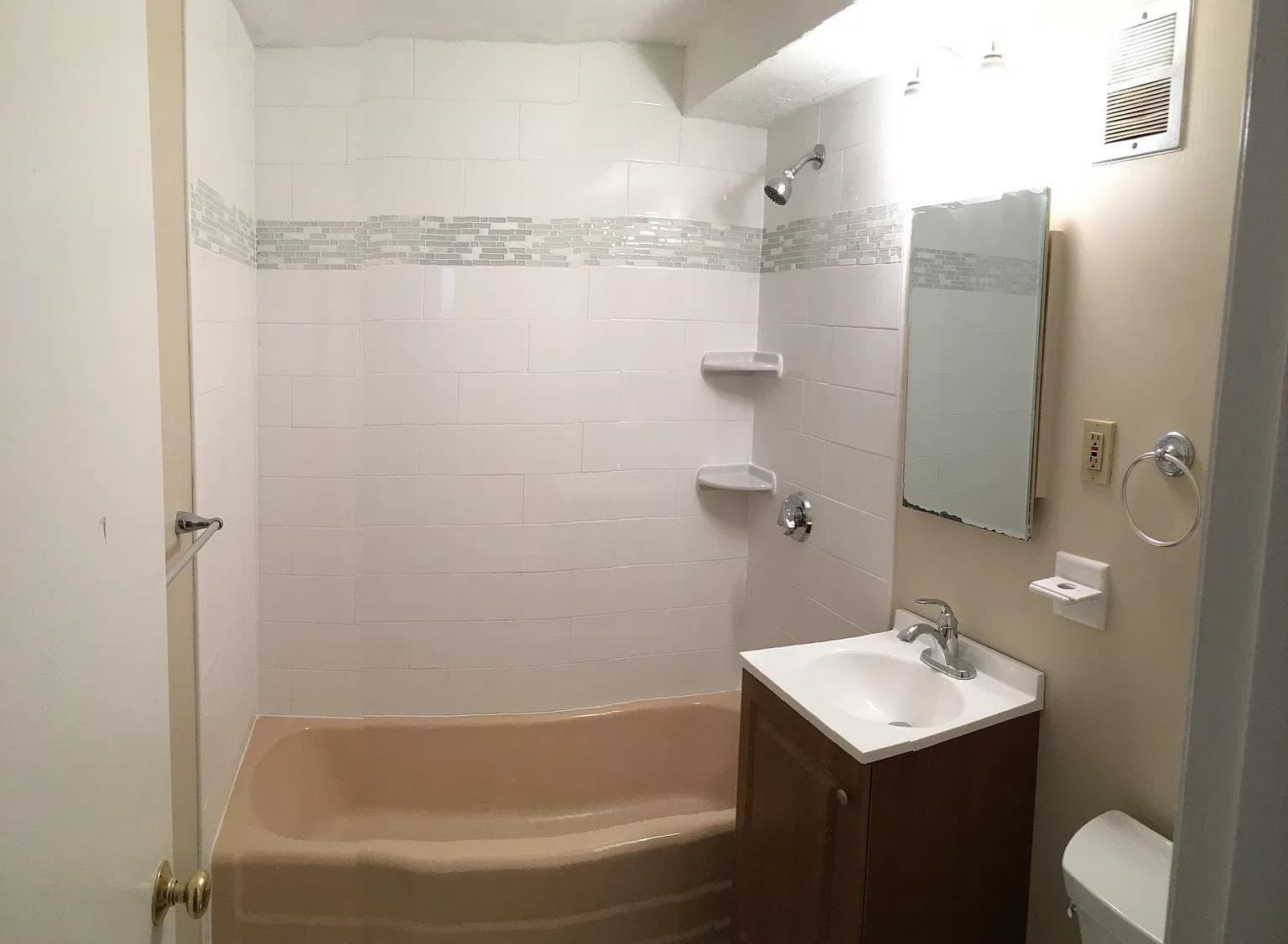 Condominium at 36 Bayview Ter # 1, Danvers MA 01923, photo 8 of 9