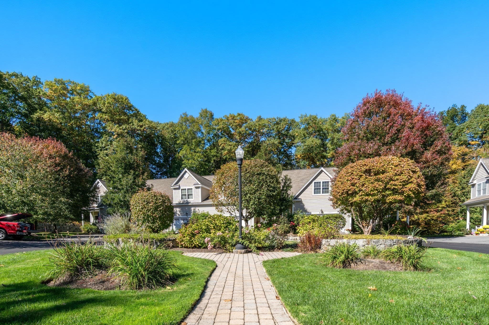 Condominium at 32 Cassandra Ave # 32, Franklin MA 02038, Franklin, photo 2 of 20