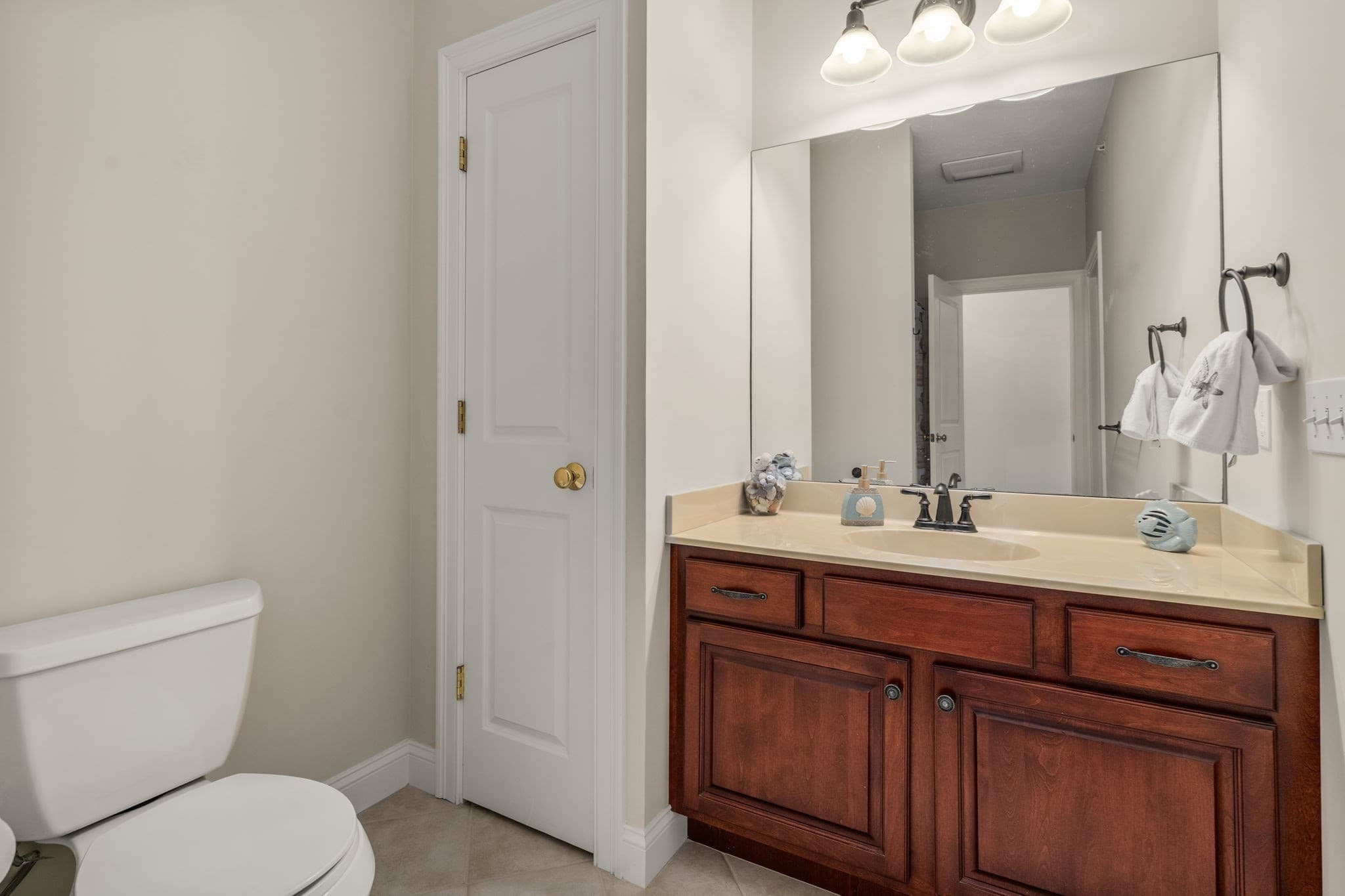Condominium at 32 Cassandra Ave # 32, Franklin MA 02038, Franklin, photo 17 of 20