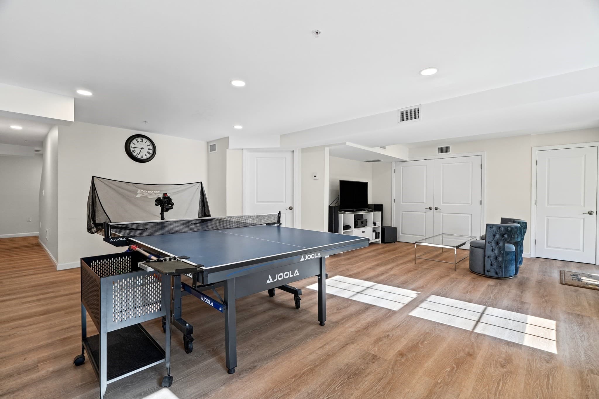 Condominium at 22 Kendall Ct # 22, Bedford MA 01730, Bedford, photo 25 of 39