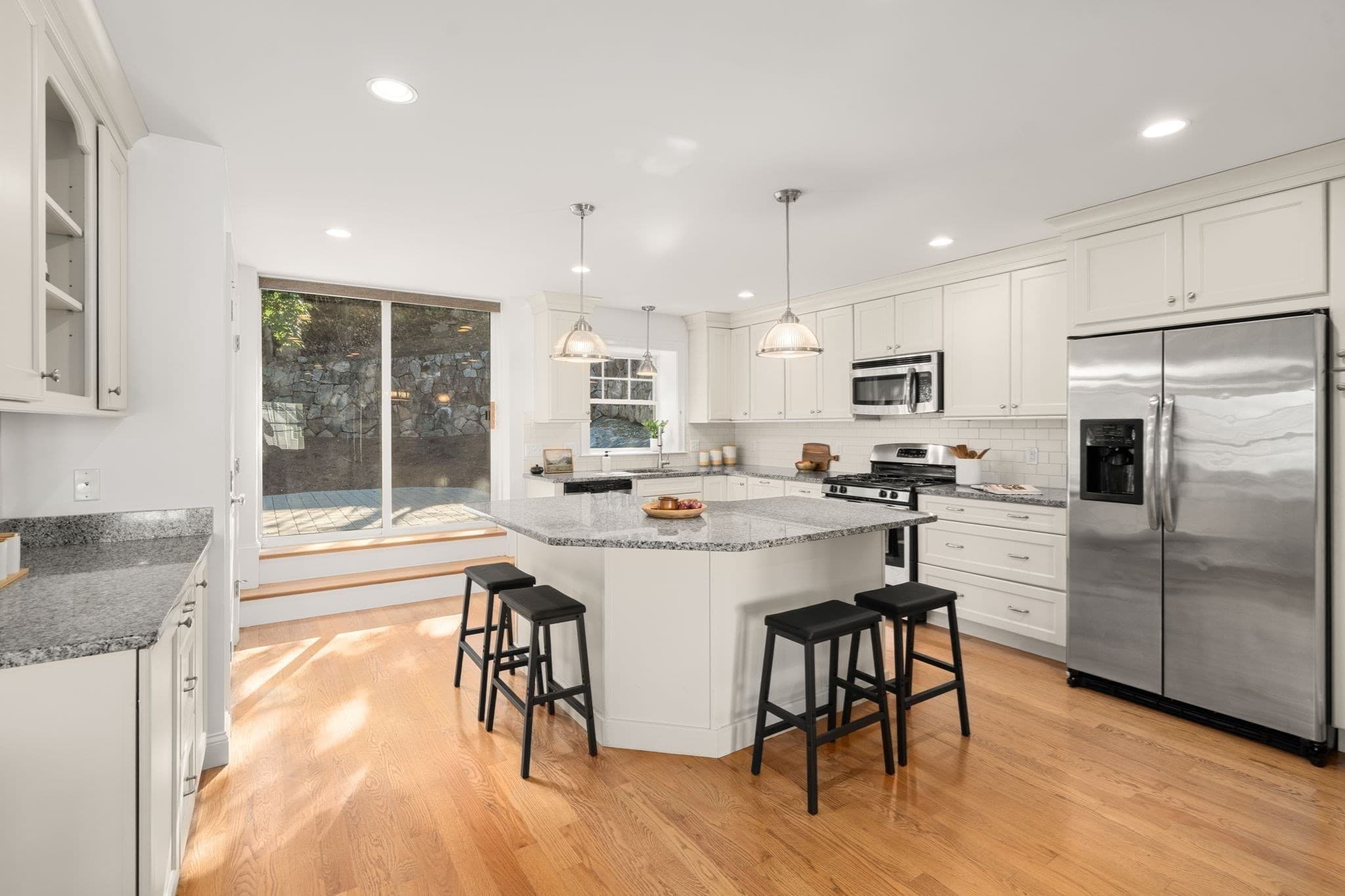 Single Family Residence at 144 Princeton Ave, Waltham MA 02151, Waltham, photo 8 of 42