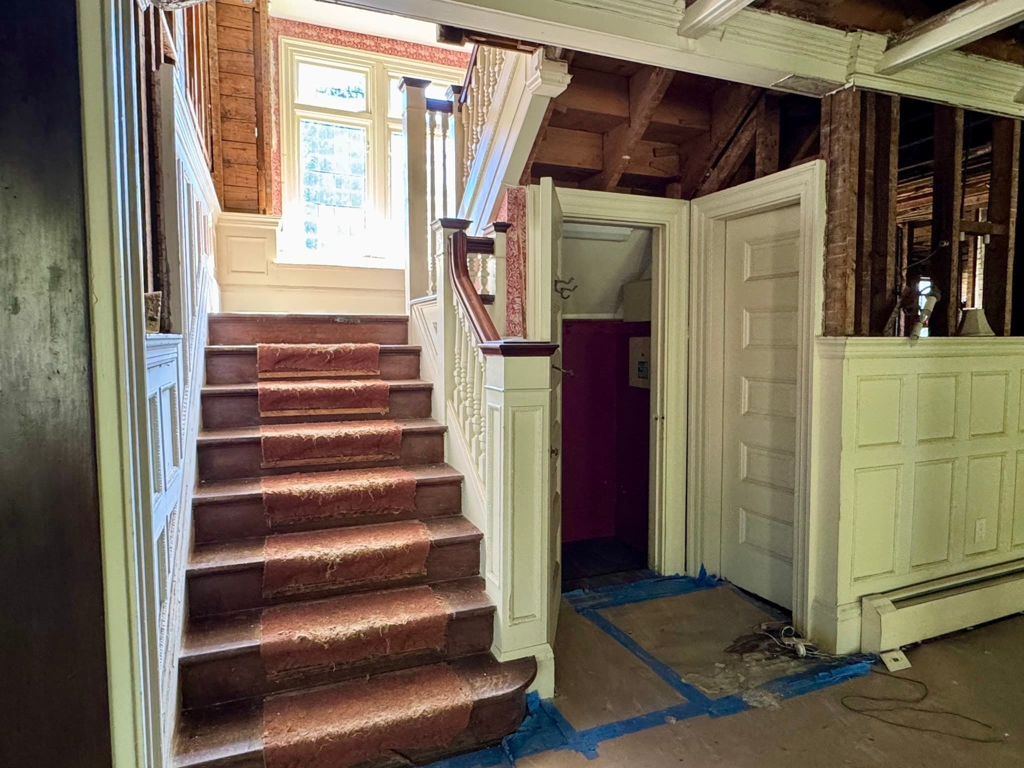 Single Family Residence at 179 Clarendon St, Springfield MA 01109, Springfield, photo 9 of 21