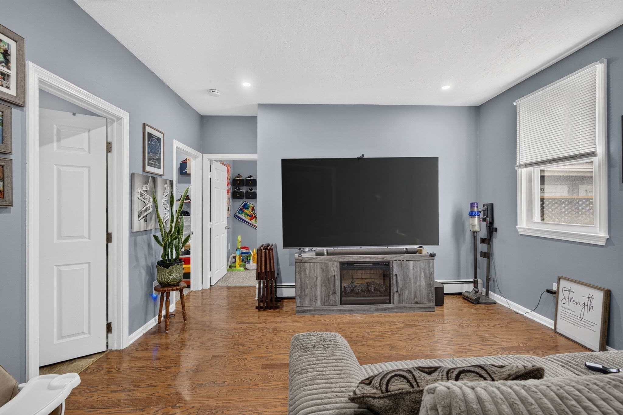 3 Family at 89 Third St, Lowell MA 01850, Lowell, photo 11 of 42