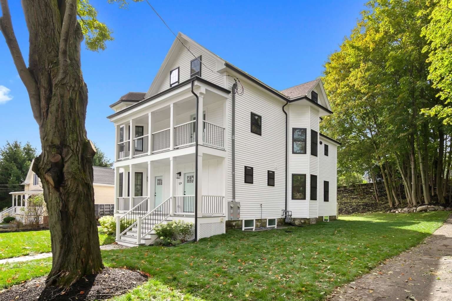 Condominium at 57 Myrtle Ave. # 2, Wakefield MA 01880, Wakefield, photo 2 of 14