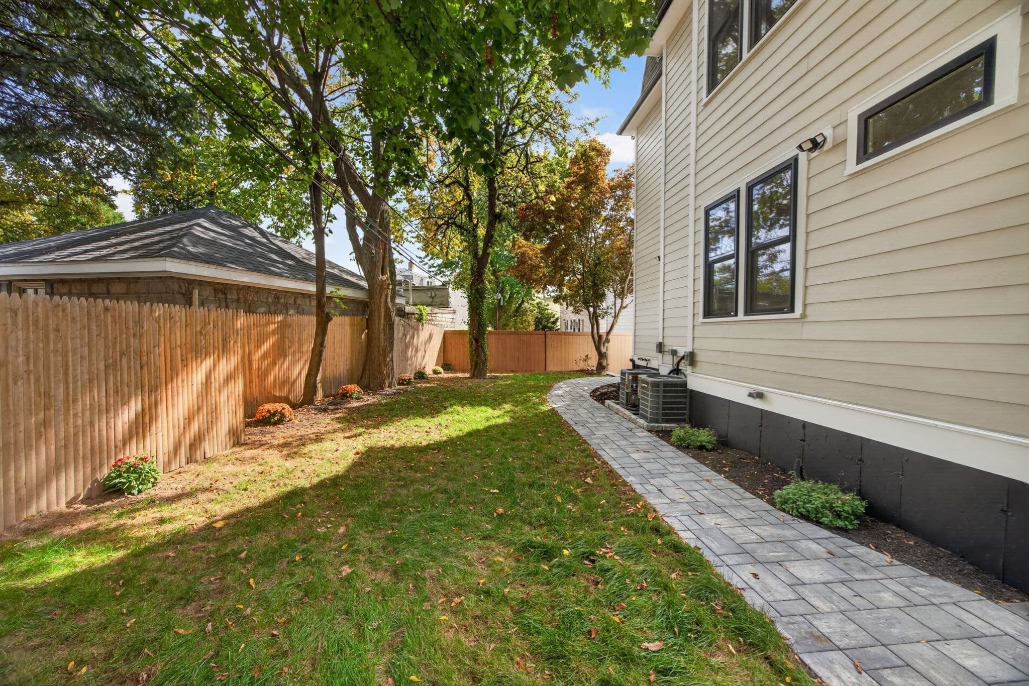 Condominium at 737 Somerville Ave # B, Somerville MA 02143, Somerville, photo 18 of 19