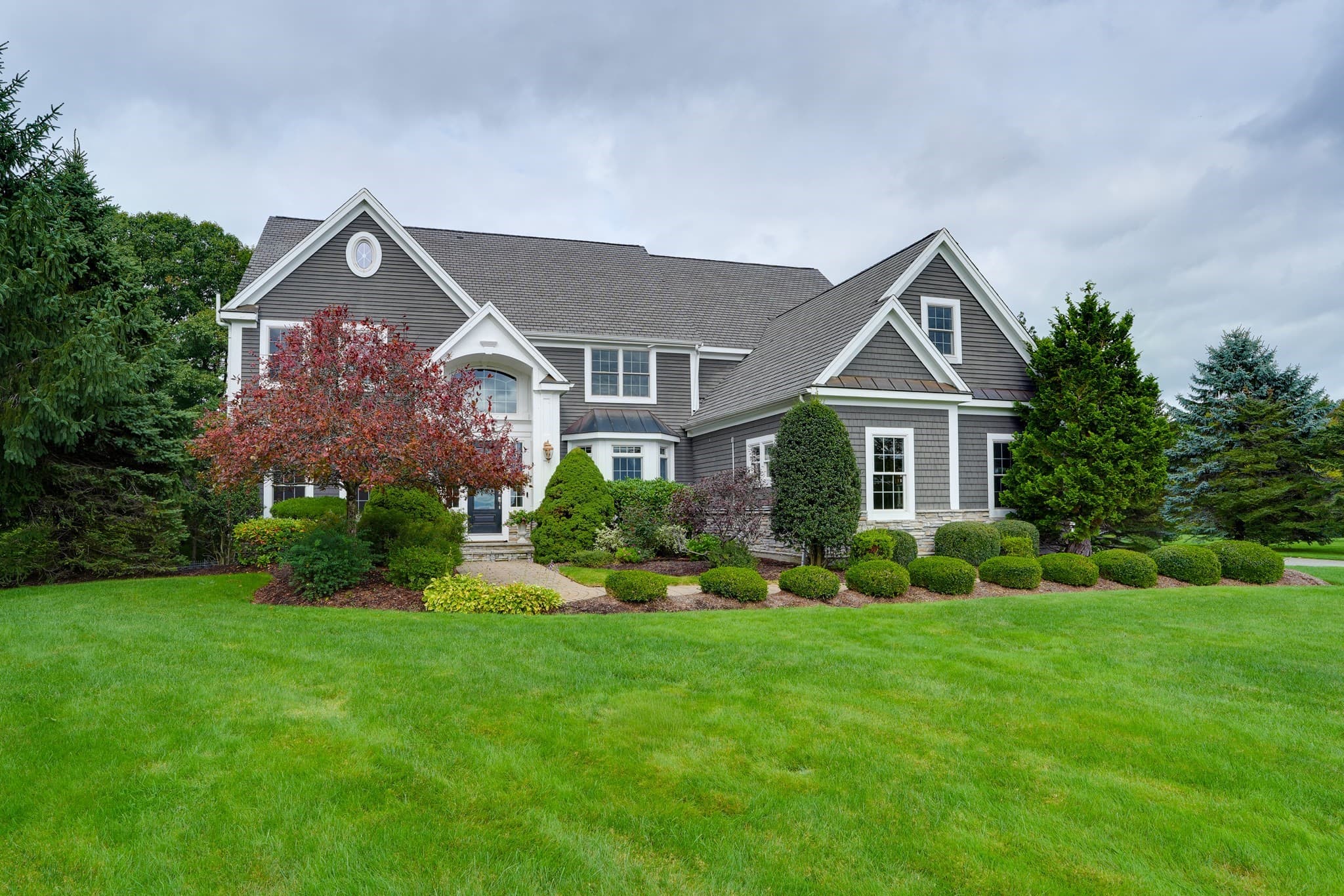 4 Nipmuc Ln, Southborough MA 01772