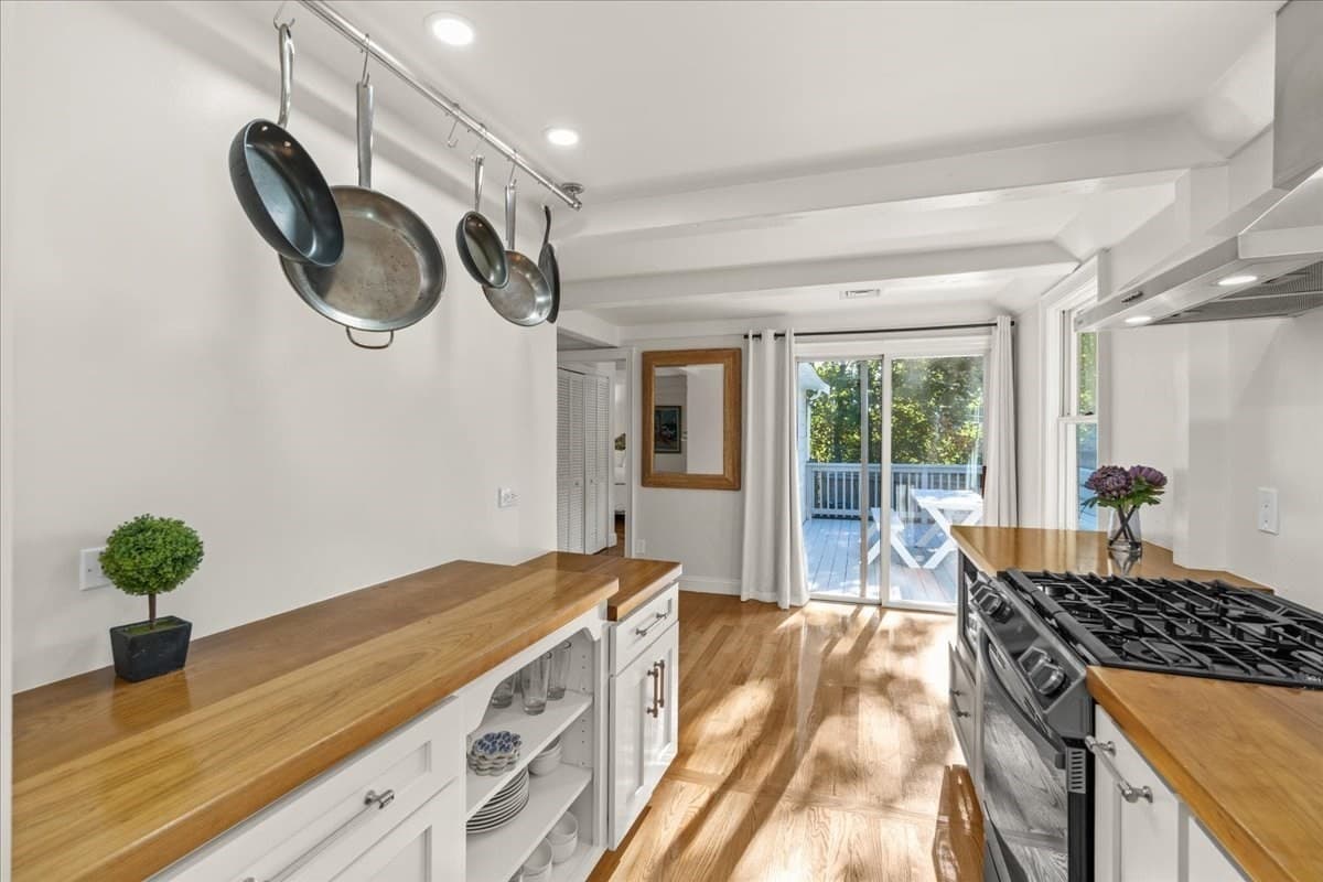 Single Family Residence at 8 Forest Ave, Cohasset MA 02025, Cohasset, photo 10 of 33