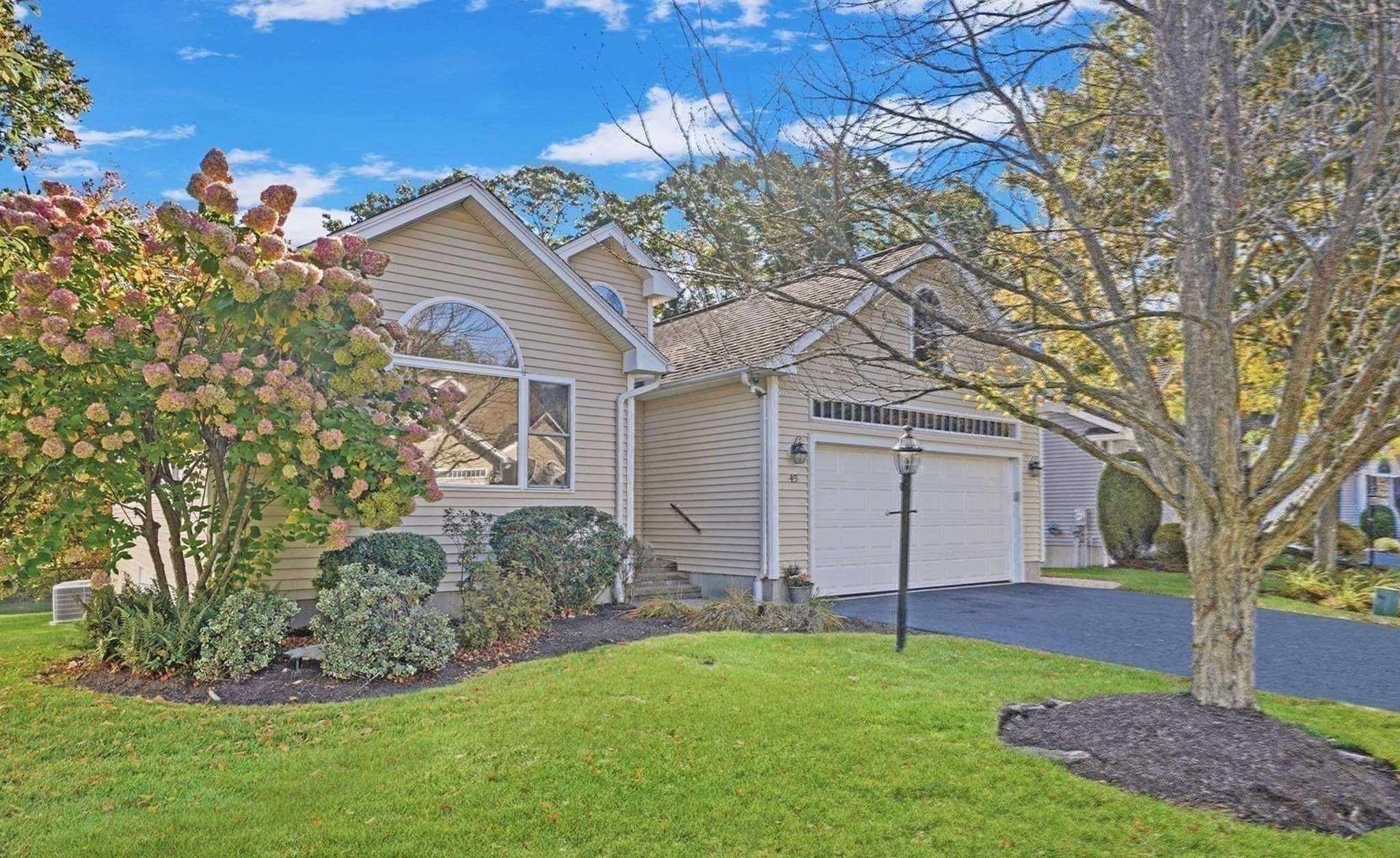 Condominium at 45 Haven Way # 24, Ashland MA 01721, Ashland, photo 2 of 38
