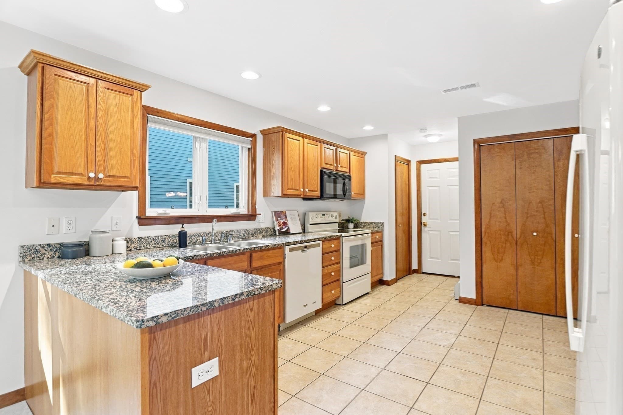 Condominium at 45 Haven Way # 24, Ashland MA 01721, Ashland, photo 14 of 38