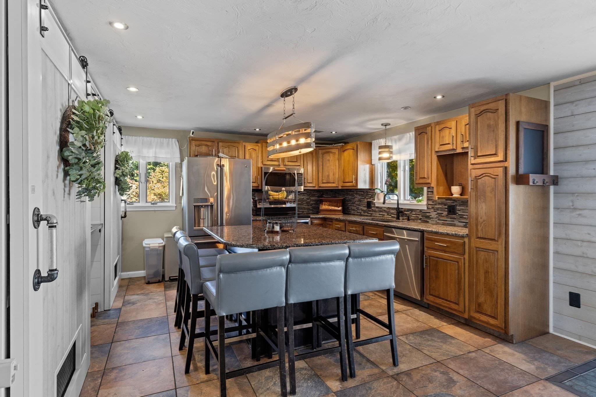 Single Family Residence at 21 Milton St, Blackstone MA 01504, Blackstone, photo 6 of 37