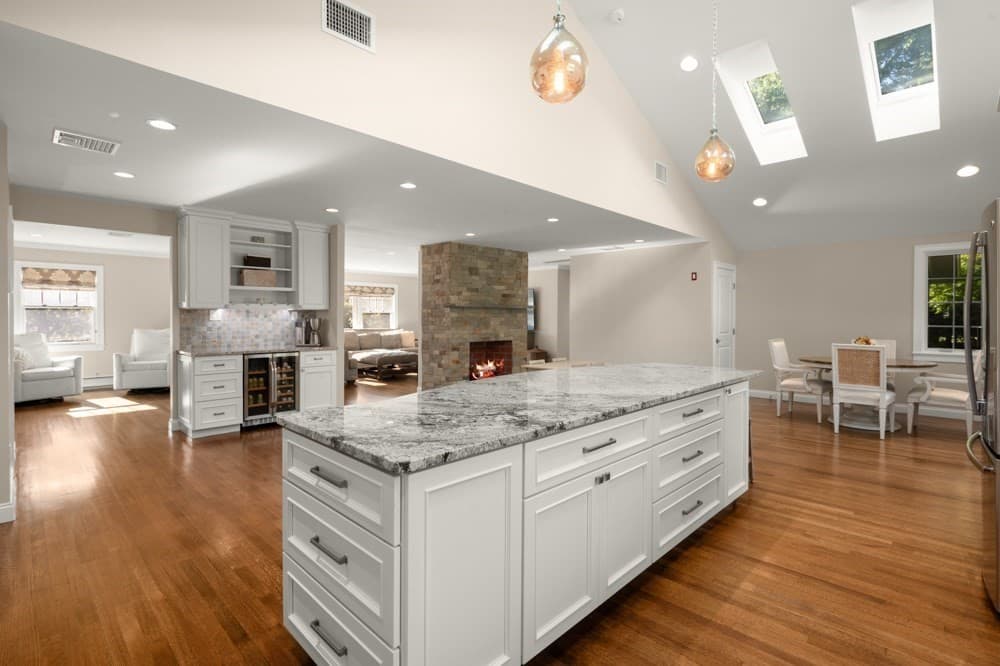 Single Family Residence at 48 Border Rd, Reading MA 01867, Reading, photo 8 of 42