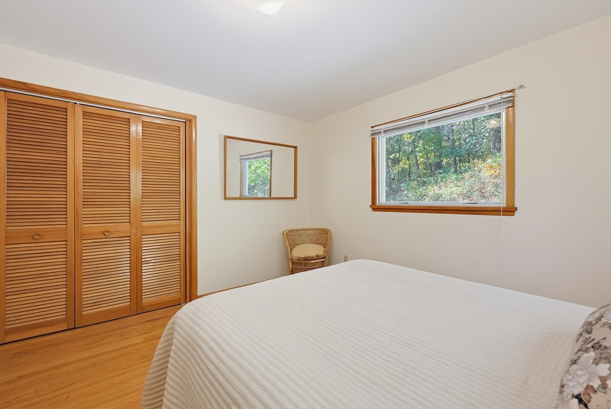 Single Family Residence at 58 Dudley Ave, Northbridge MA 01588, Northbridge, photo 27 of 33