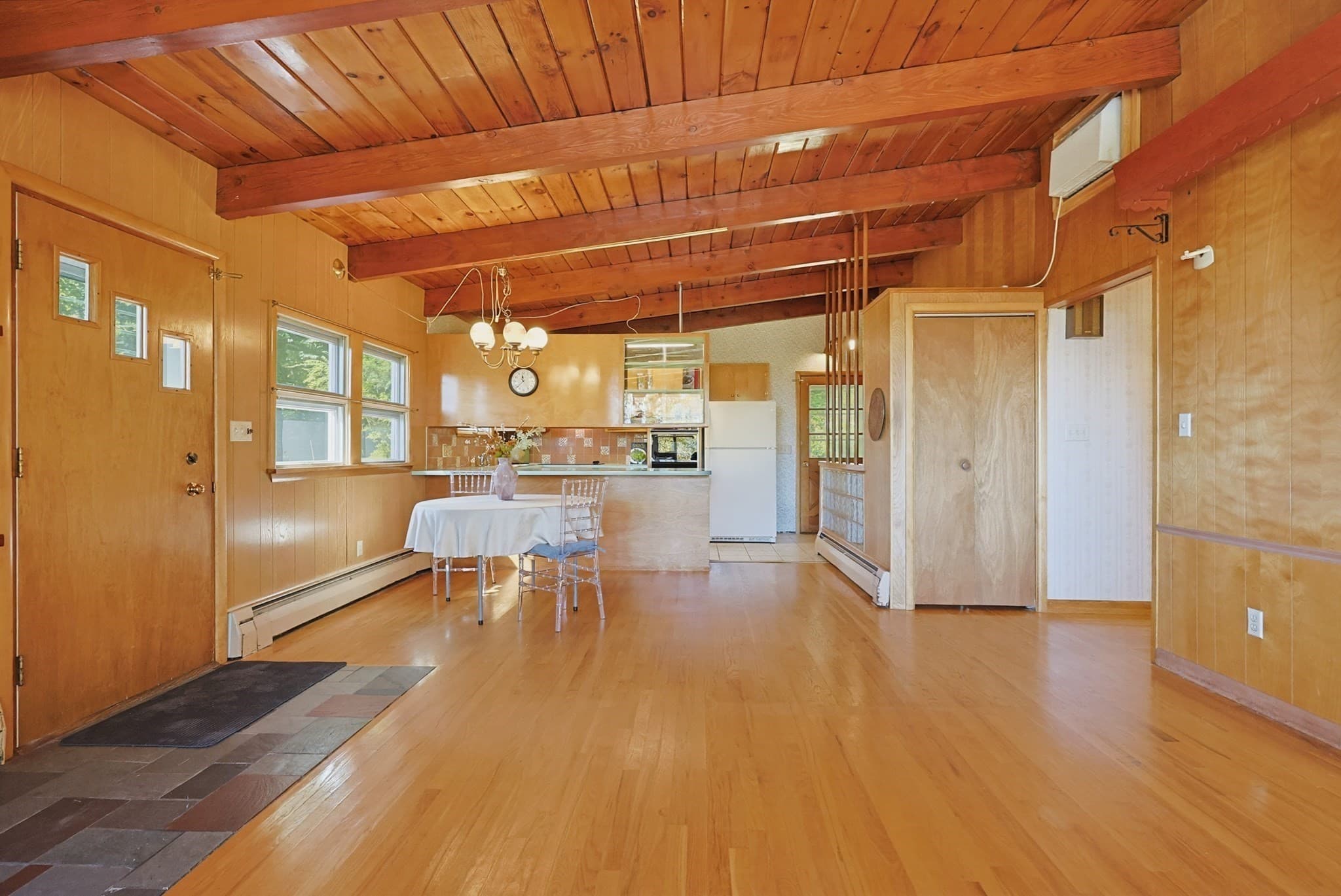 Single Family Residence at 58 Dudley Ave, Northbridge MA 01588, Northbridge, photo 5 of 33