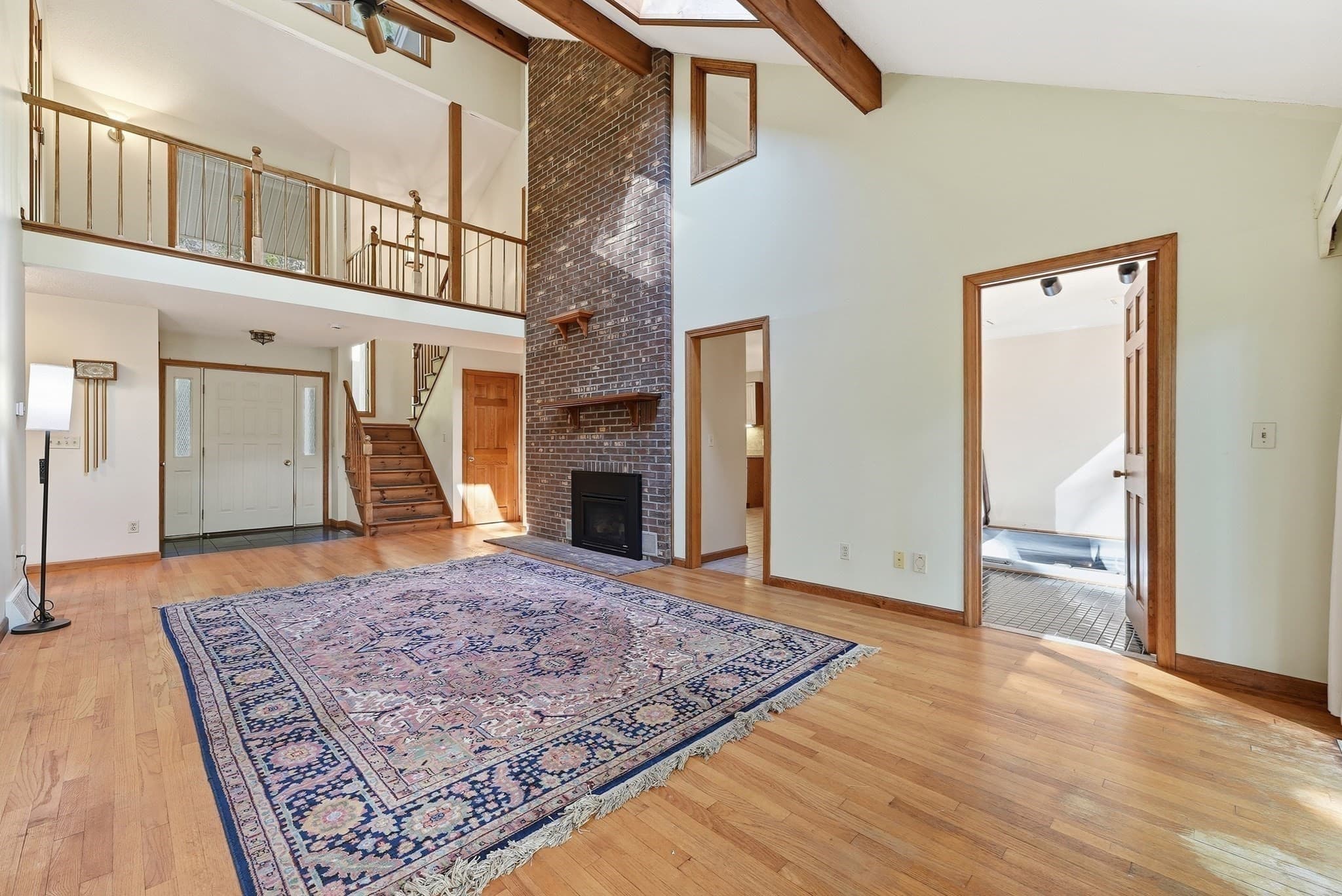 Single Family Residence at 127 Pleasant St, Southampton MA 01073, Southampton, photo 12 of 40