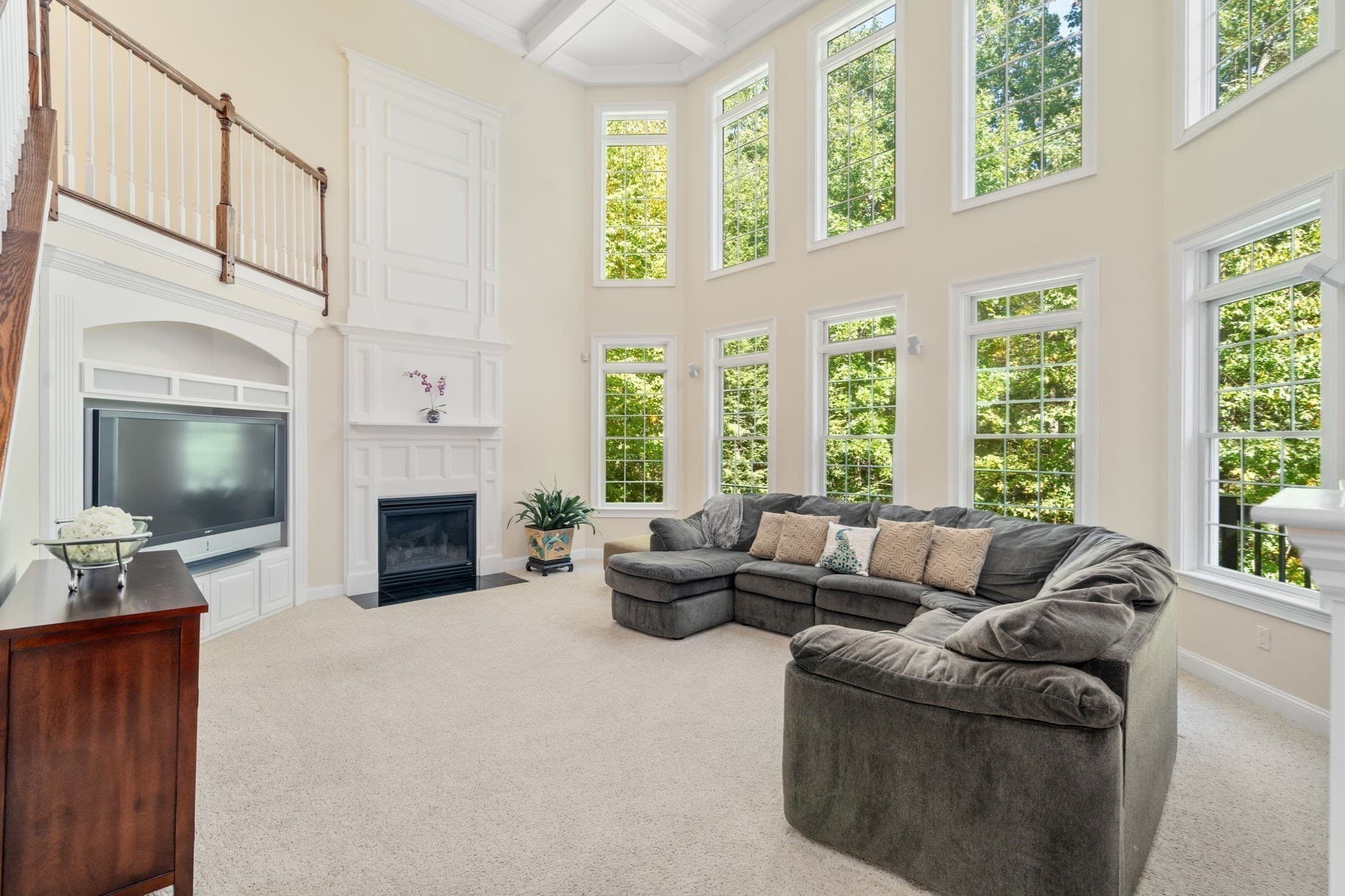Single Family Residence at 7 Turtle Creek Circle, Shrewsbury MA 01545, Shrewsbury, photo 6 of 41