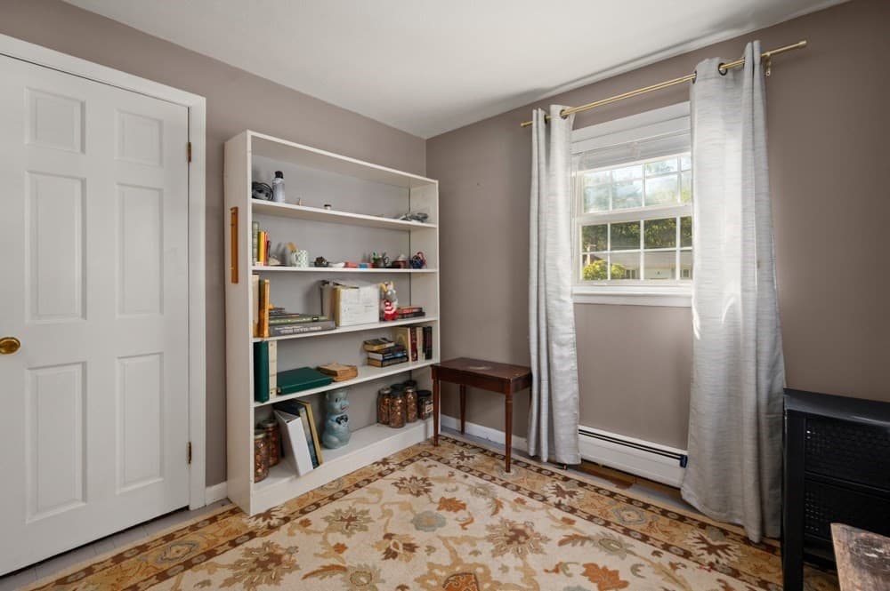 Single Family Residence at 5 Barbara Ave, Wilmington MA 01887, Wilmington, photo 36 of 41