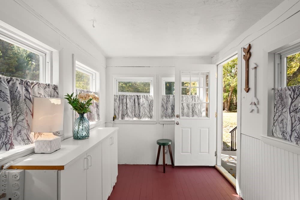 Single Family Residence at 5 Barbara Ave, Wilmington MA 01887, Wilmington, photo 40 of 41