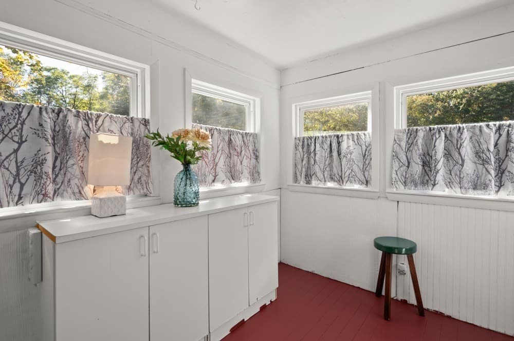 Single Family Residence at 5 Barbara Ave, Wilmington MA 01887, Wilmington, photo 39 of 41