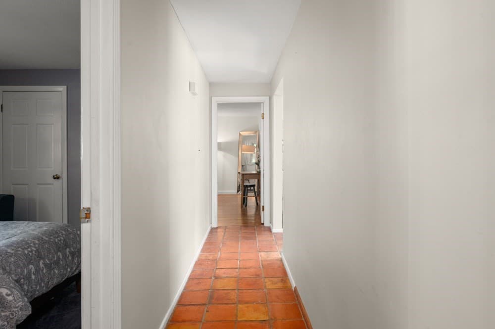 Single Family Residence at 5 Barbara Ave, Wilmington MA 01887, Wilmington, photo 29 of 41