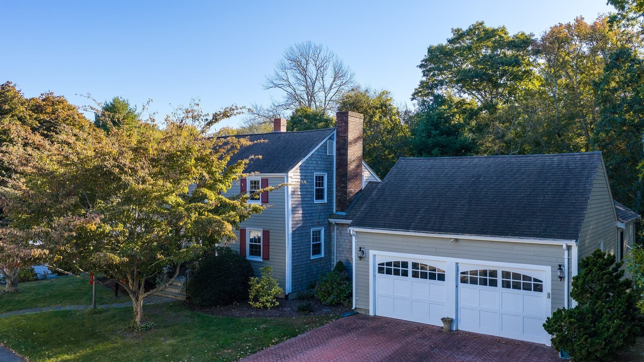 Single Family Residence at 21 Thatcher St, Dartmouth MA 02748, Dartmouth, photo 6 of 39