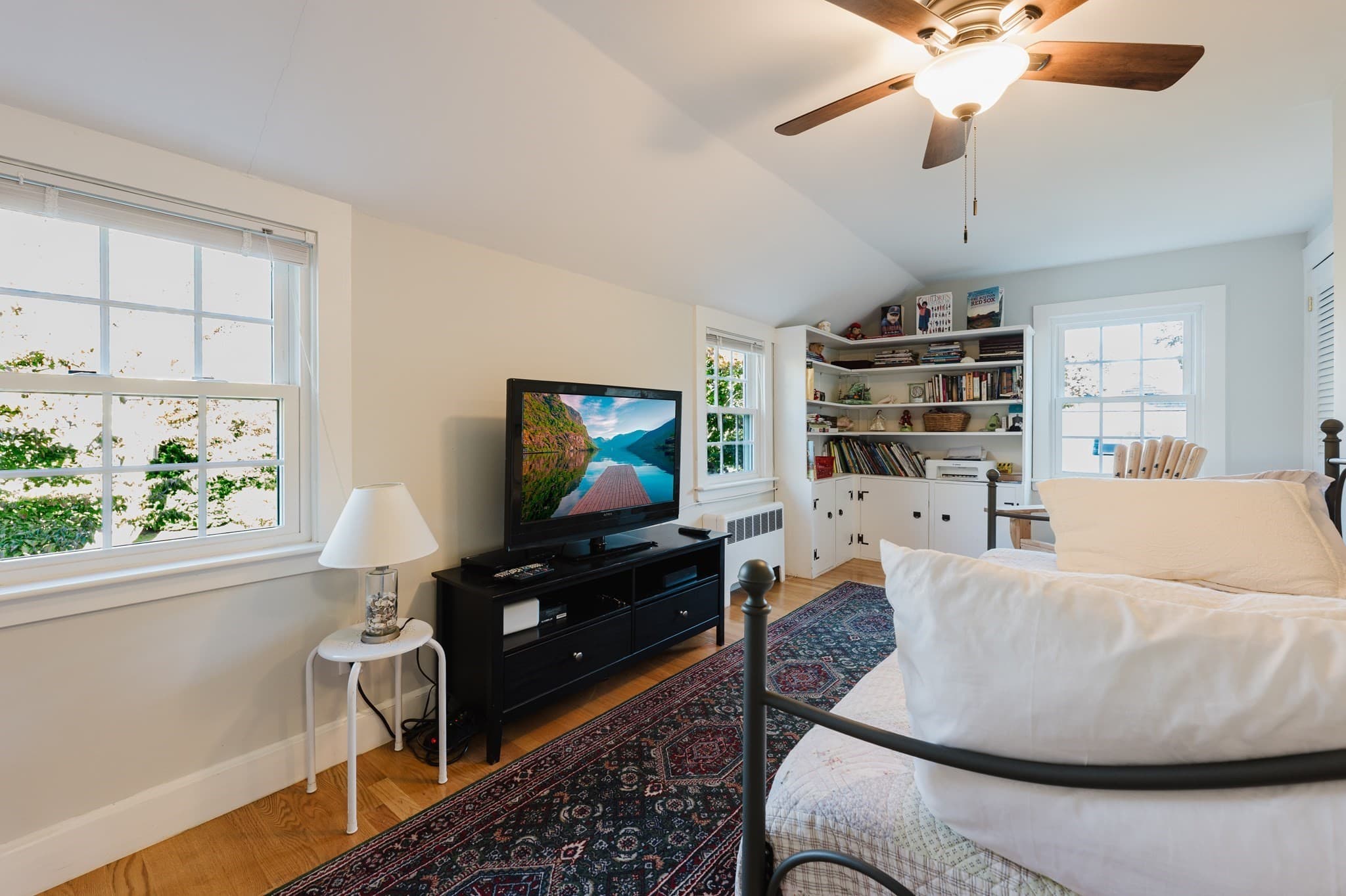Single Family Residence at 21 Thatcher St, Dartmouth MA 02748, Dartmouth, photo 33 of 39