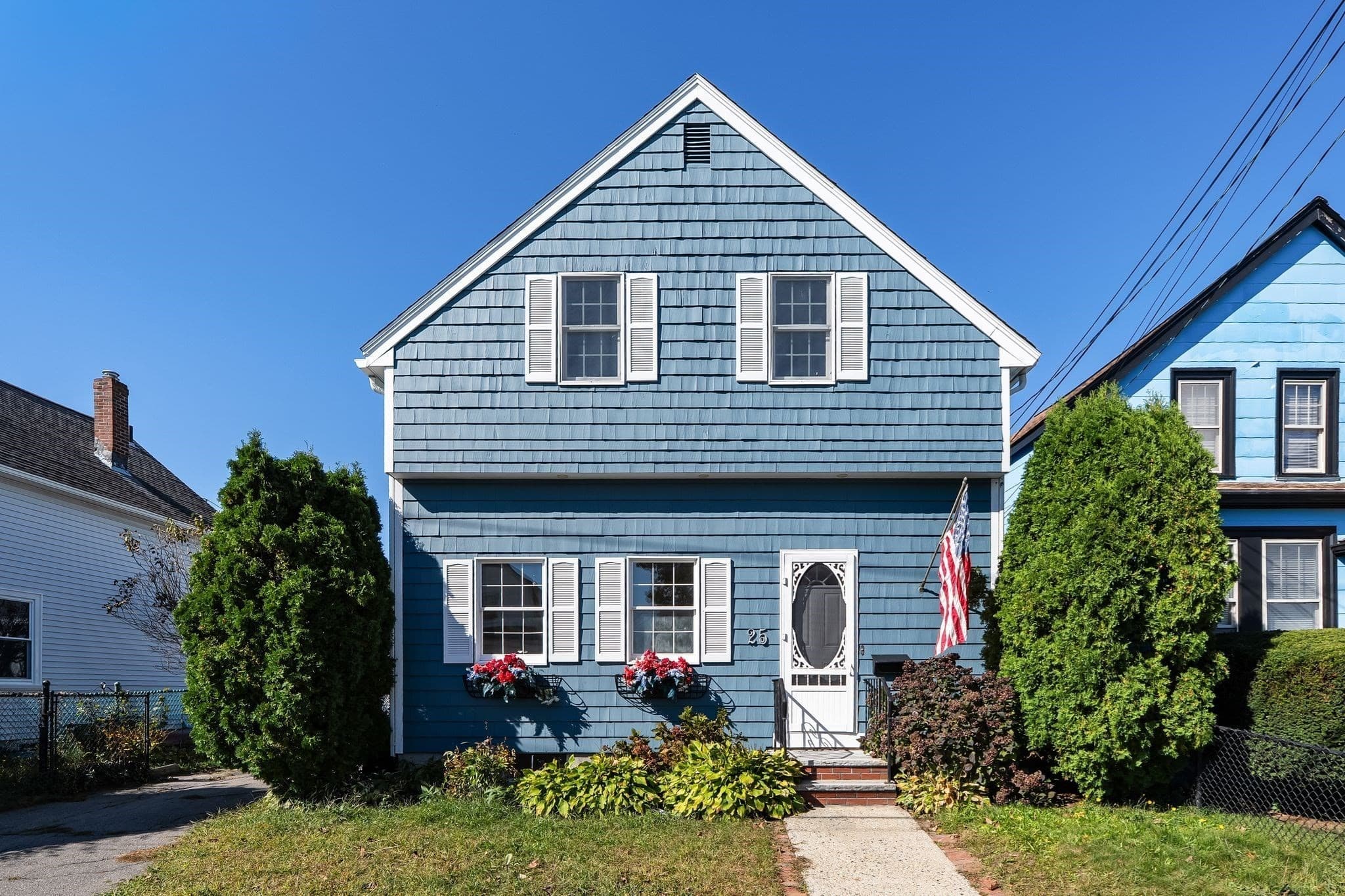 25 Macy St, Quincy MA 02169