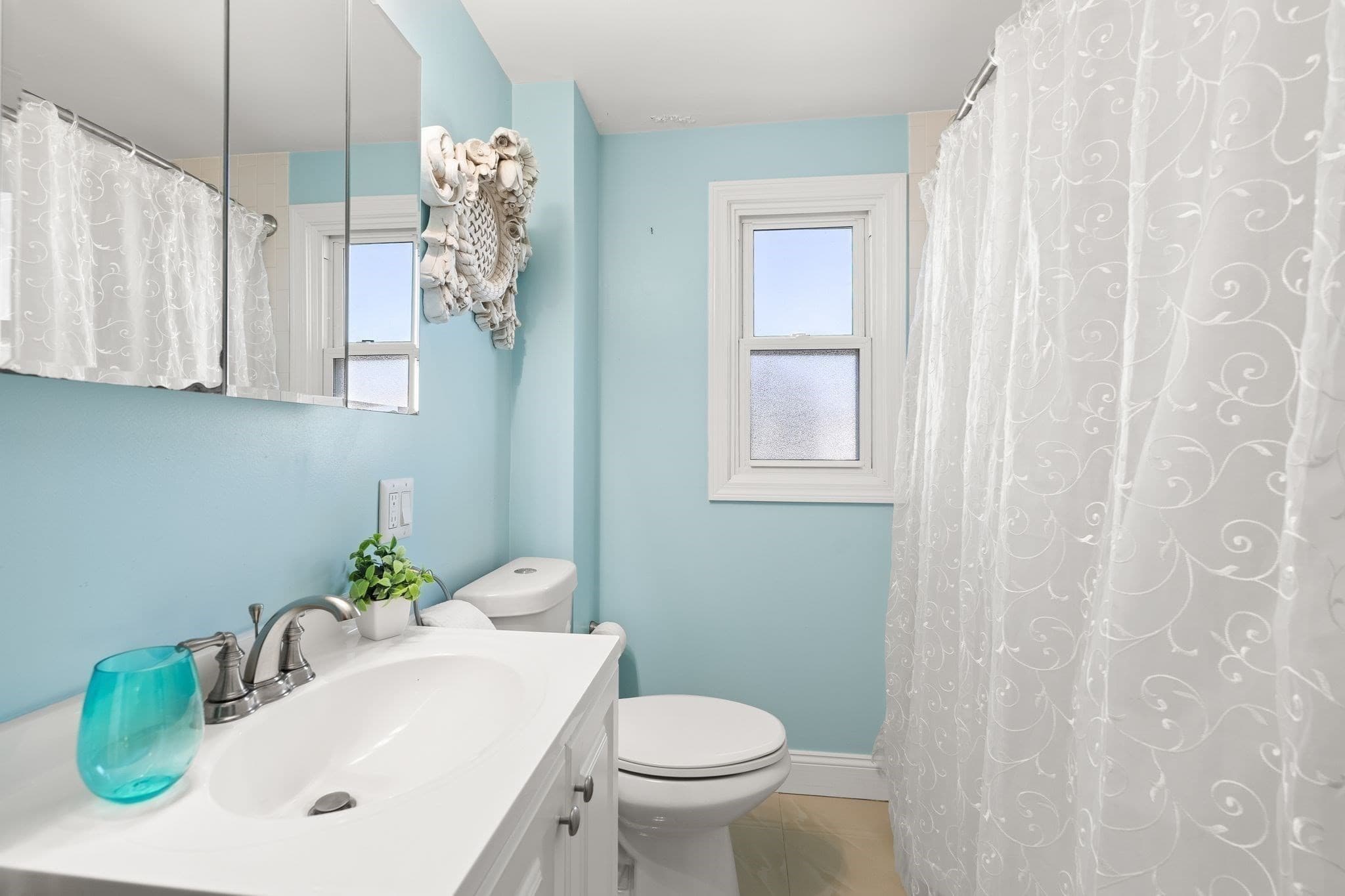 Single Family Residence at 25 Macy St, Quincy MA 02169, Quincy, photo 19 of 36
