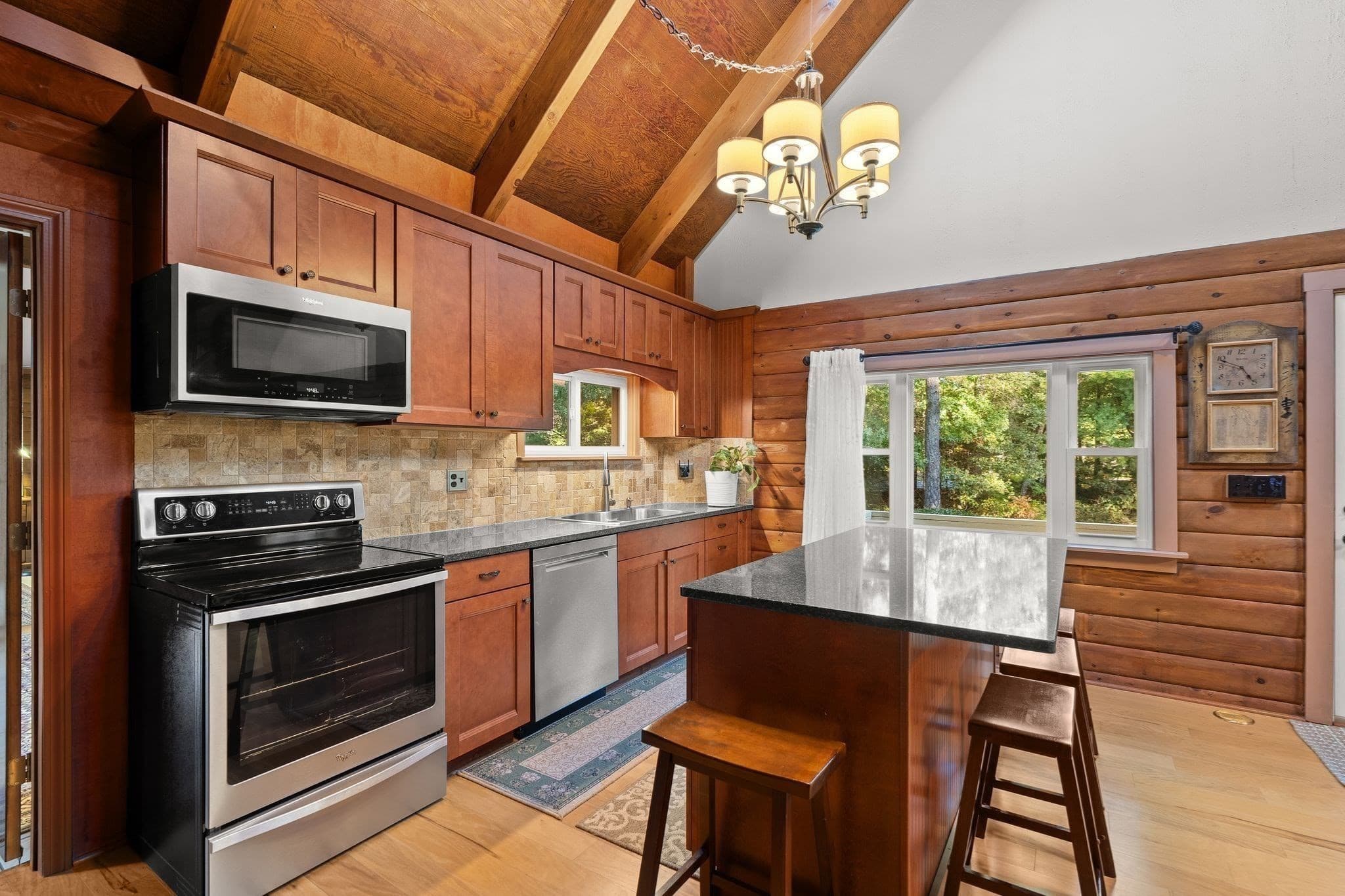 Single Family Residence at 113 South Meadow Rd, Plymouth MA 02360, Plymouth, photo 6 of 25