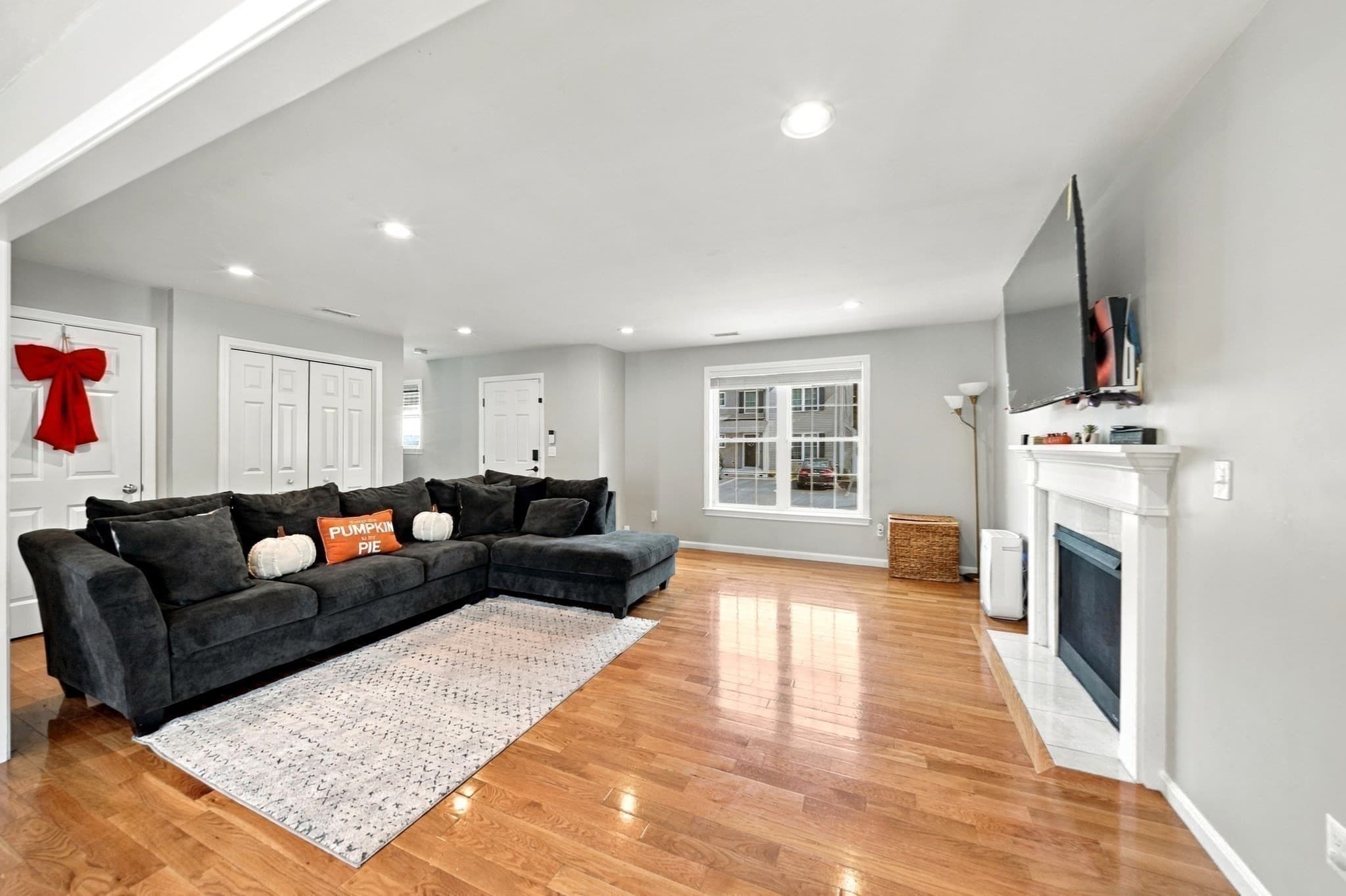 Condominium at 11 Mendon # D, Attleboro MA 02780, Attleboro, photo 11 of 38