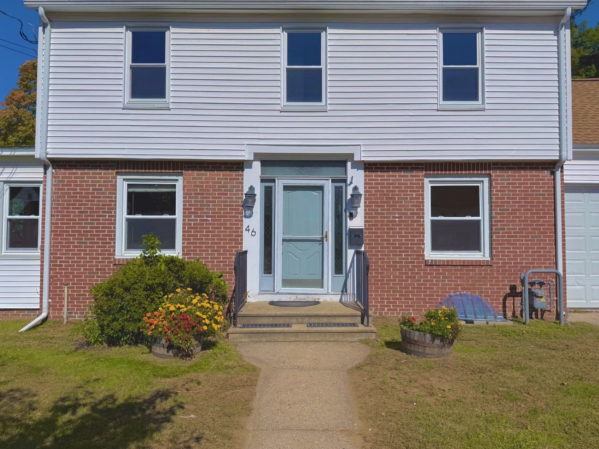 Single Family Residence at 46 Mckinley Ter, Westfield MA 01085, Westfield, photo 2 of 33