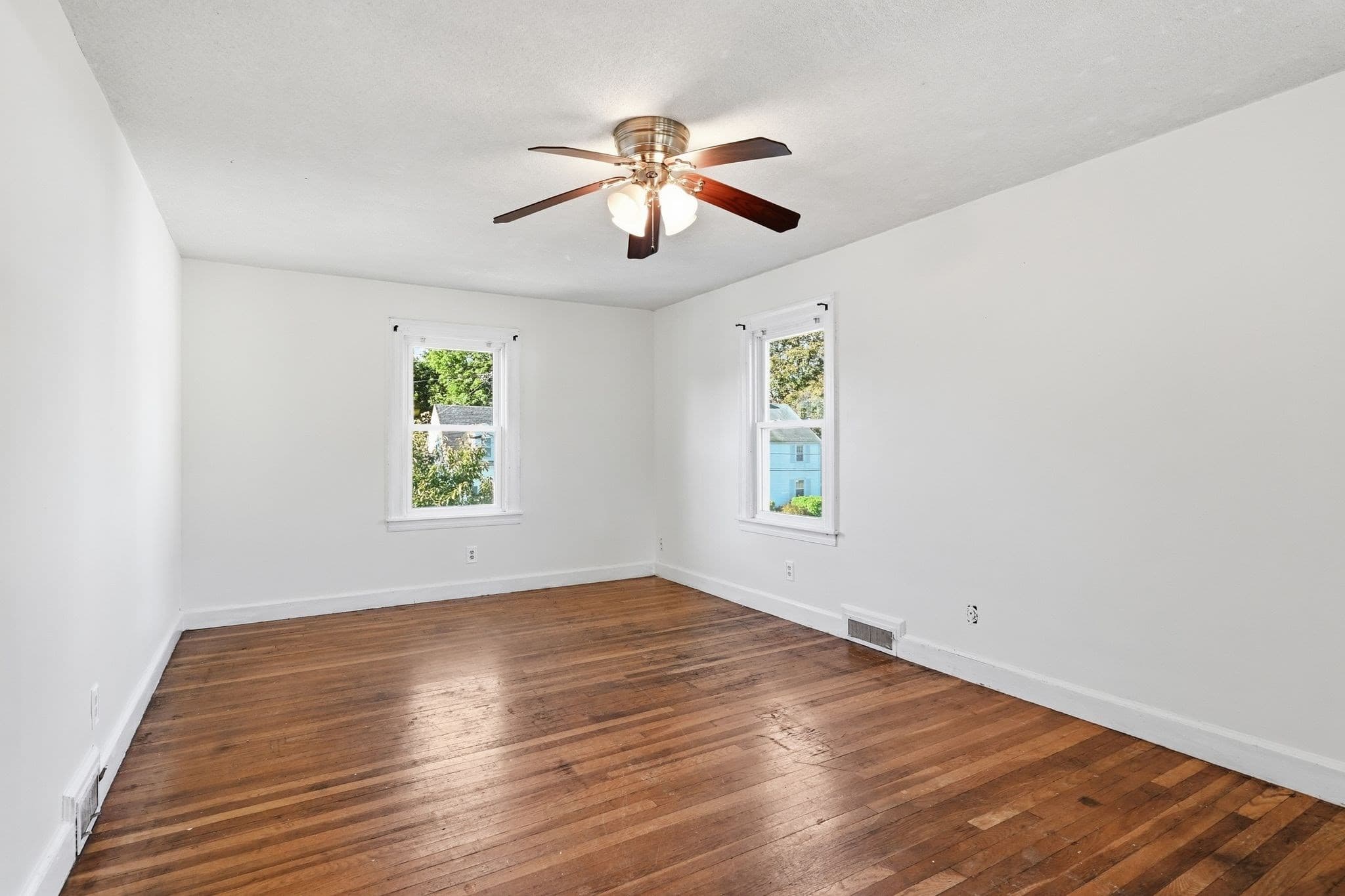 Single Family Residence at 46 Mckinley Ter, Westfield MA 01085, Westfield, photo 18 of 33