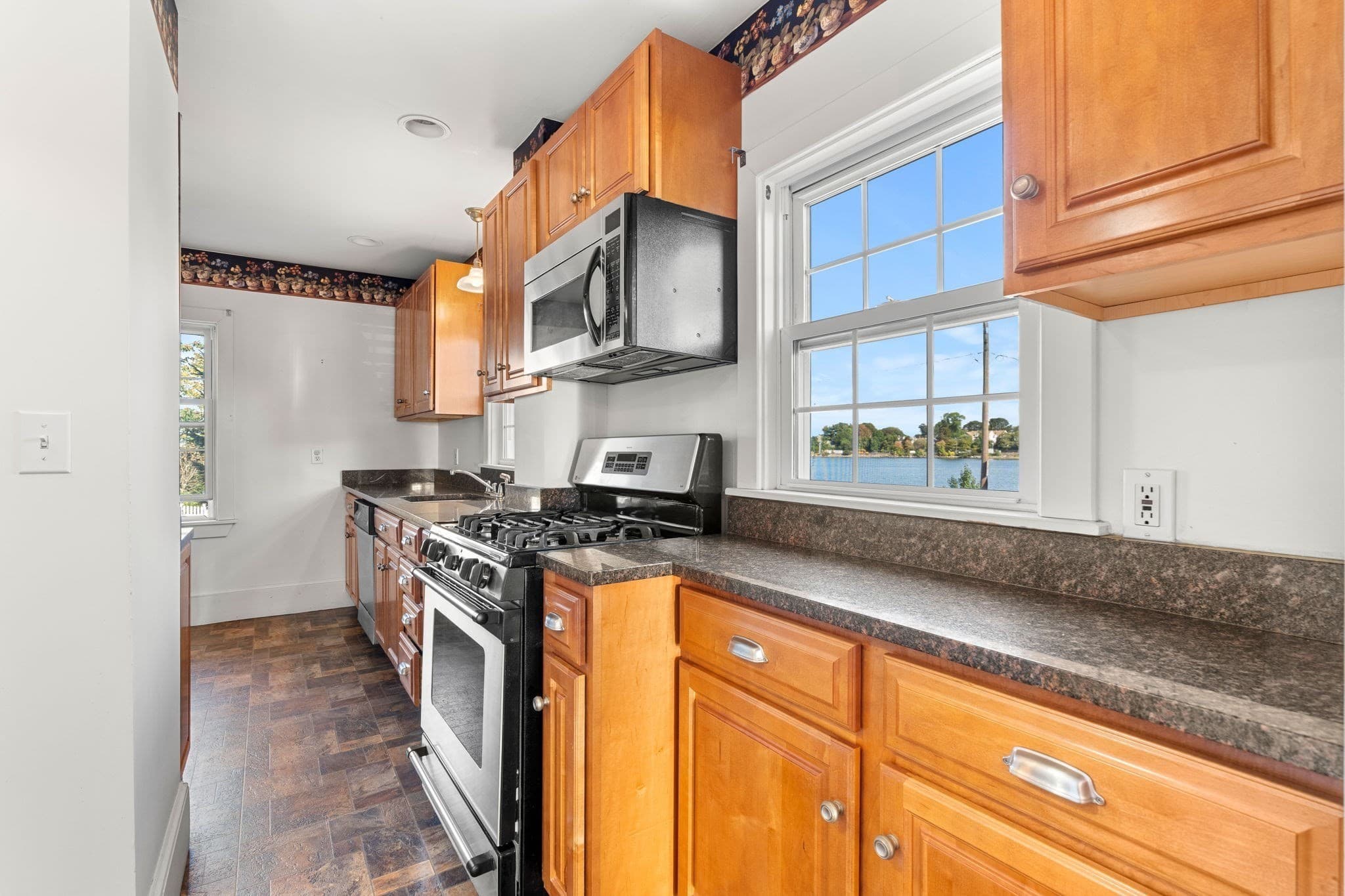 Condominium at 2 Orchard Street Unit 1 # 1, Salem MA 01970, Salem, photo 17 of 42