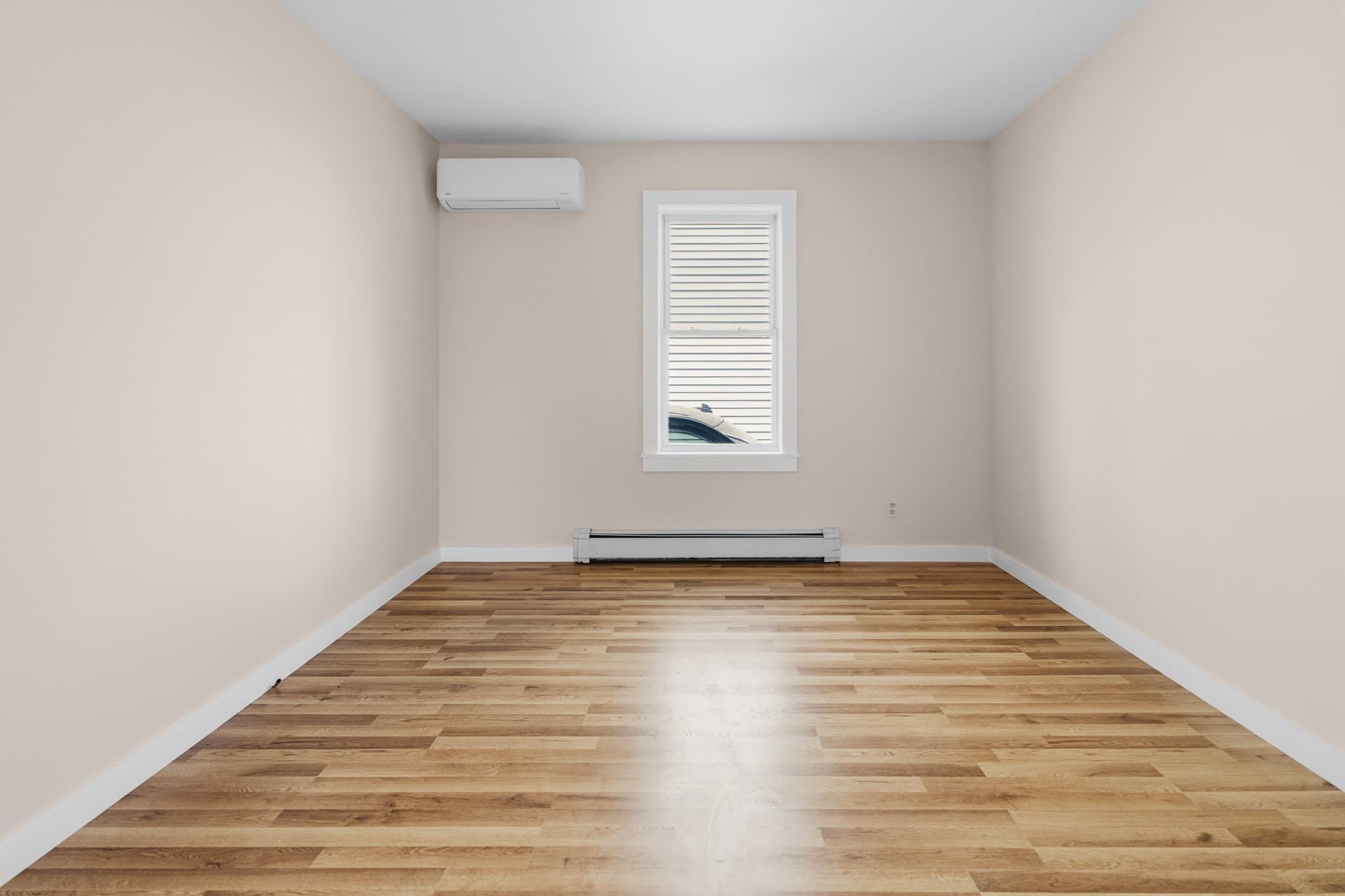 Single Family Residence at 82 Princeton St, New Bedford MA 02745, New Bedford, photo 12 of 19