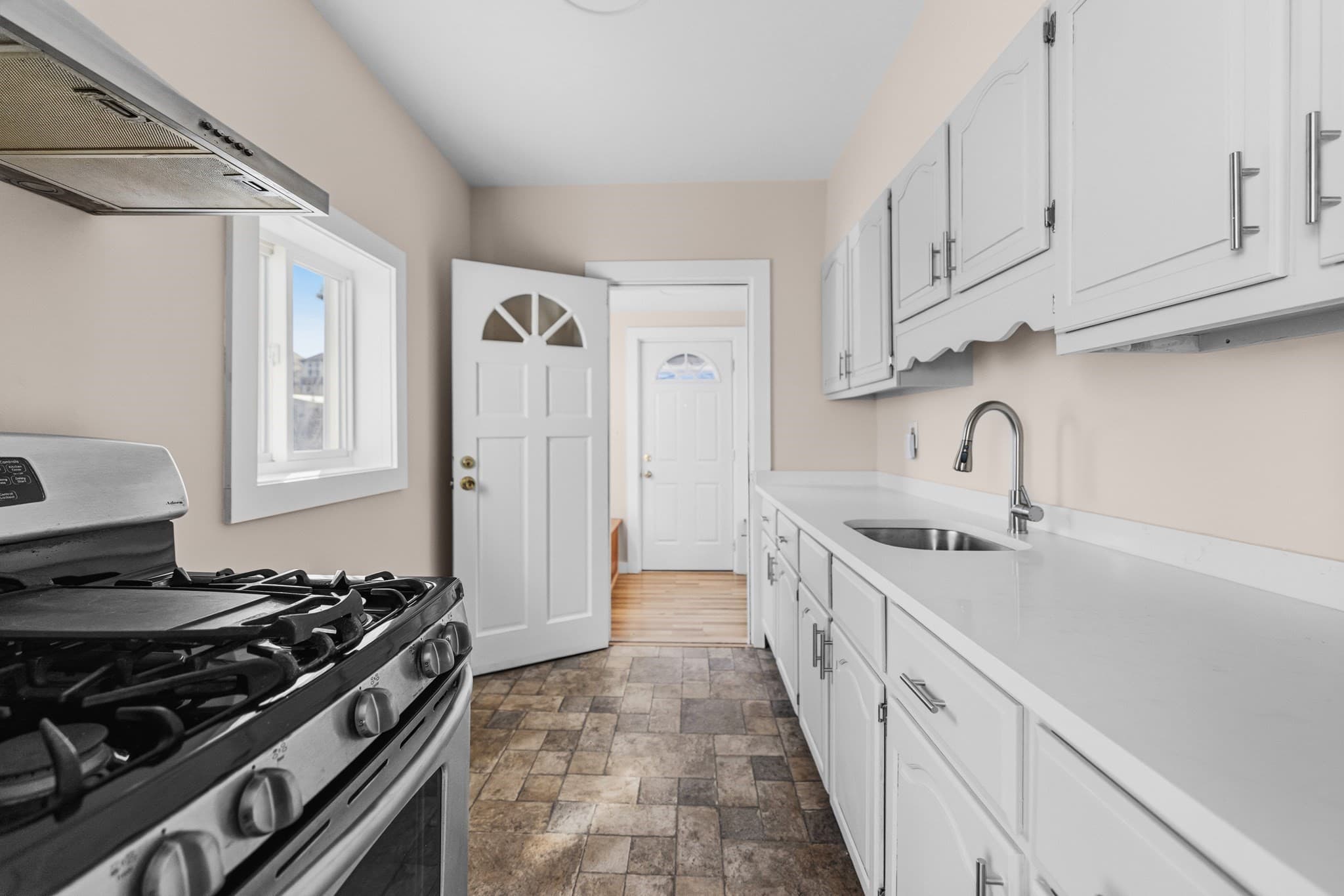 Single Family Residence at 82 Princeton St, New Bedford MA 02745, New Bedford, photo 7 of 19