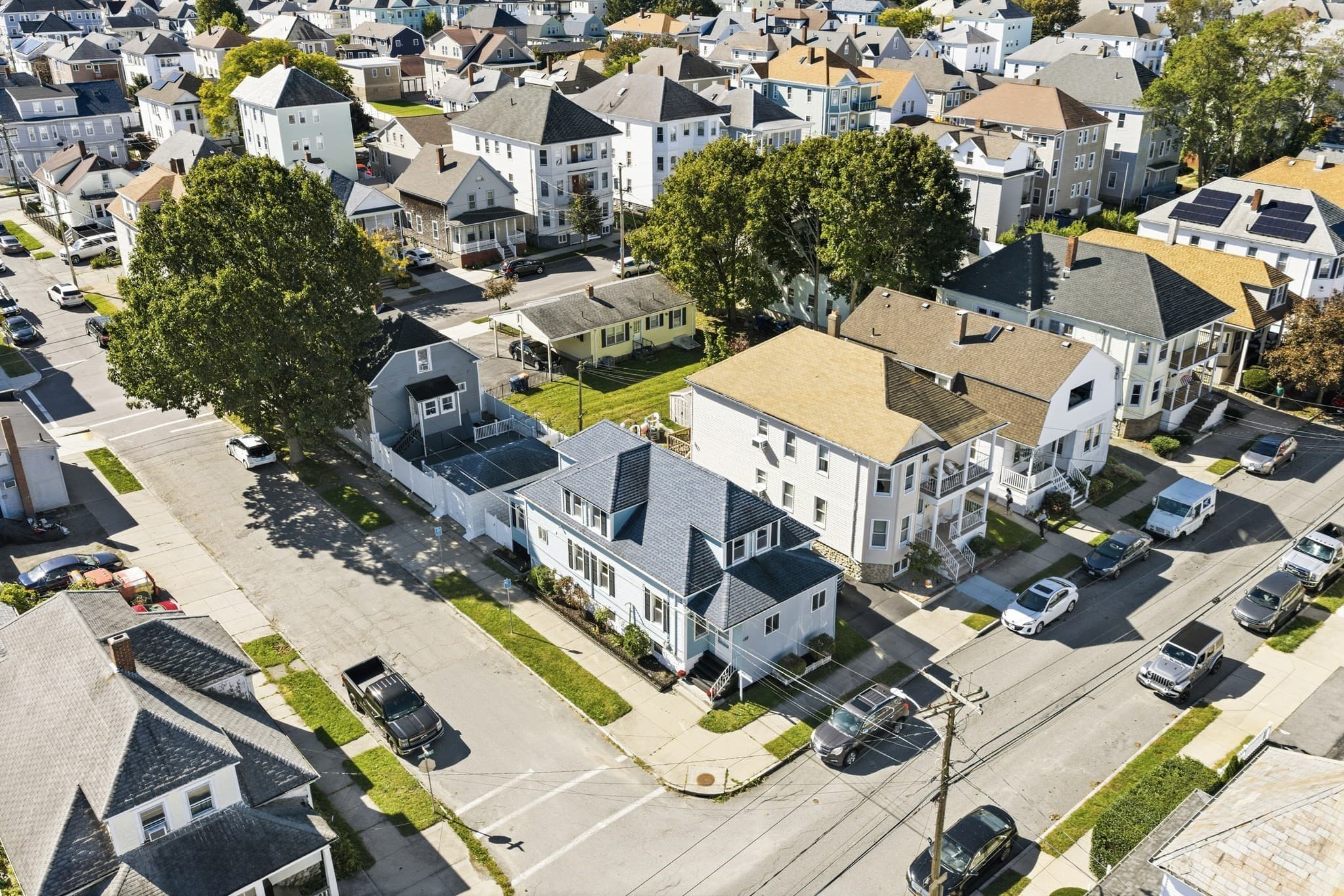 Single Family Residence at 82 Princeton St, New Bedford MA 02745, New Bedford, photo 4 of 19