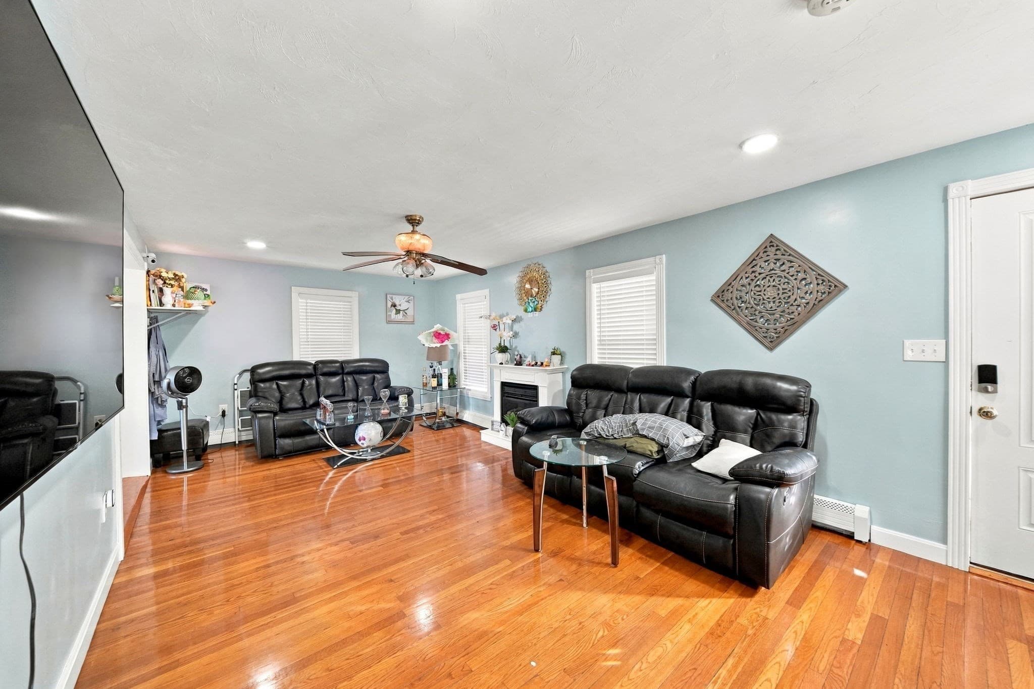 Single Family Residence at 20 Bell St, Quincy MA 02169, Quincy, photo 7 of 40