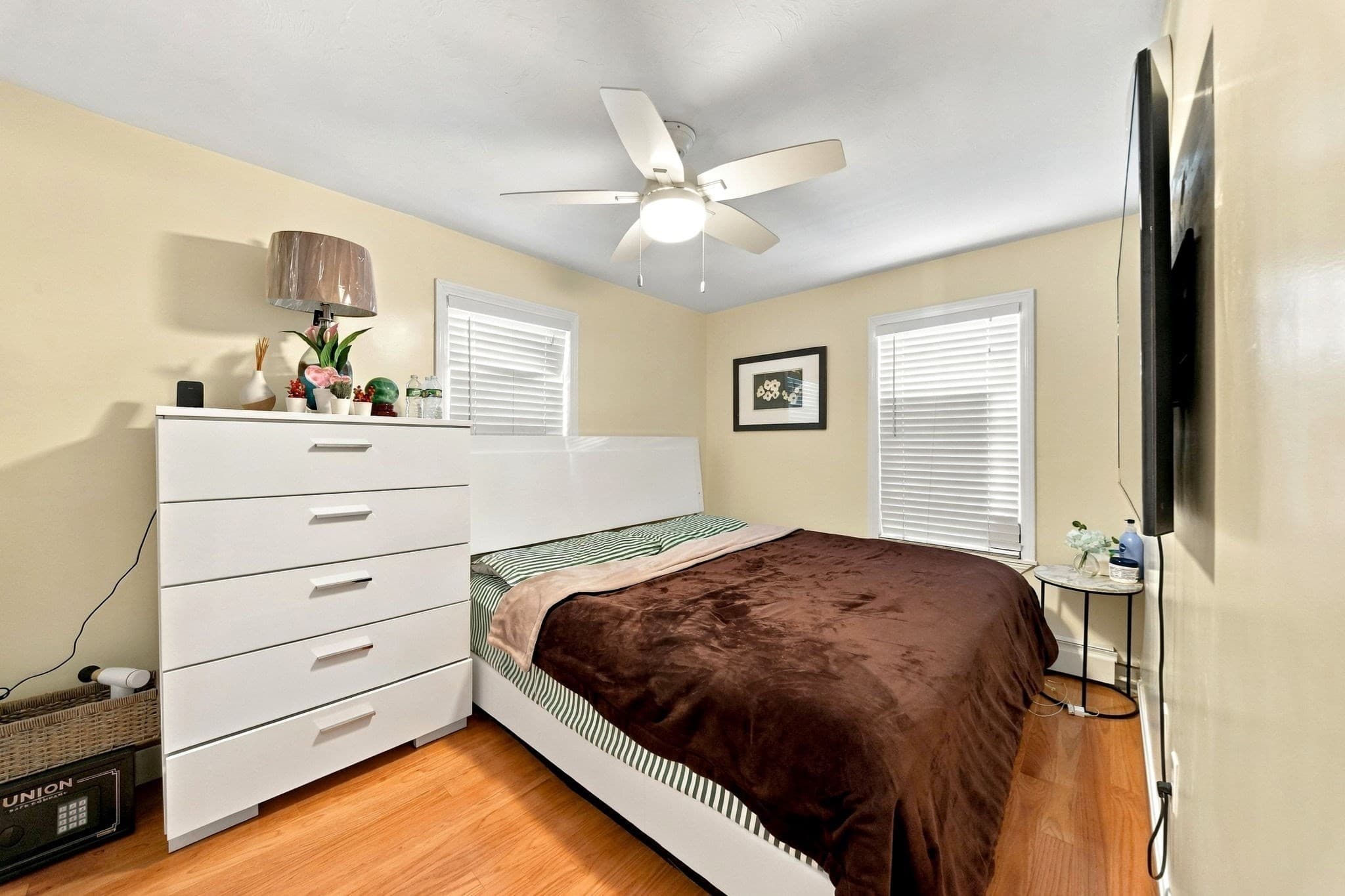 Single Family Residence at 20 Bell St, Quincy MA 02169, Quincy, photo 19 of 40
