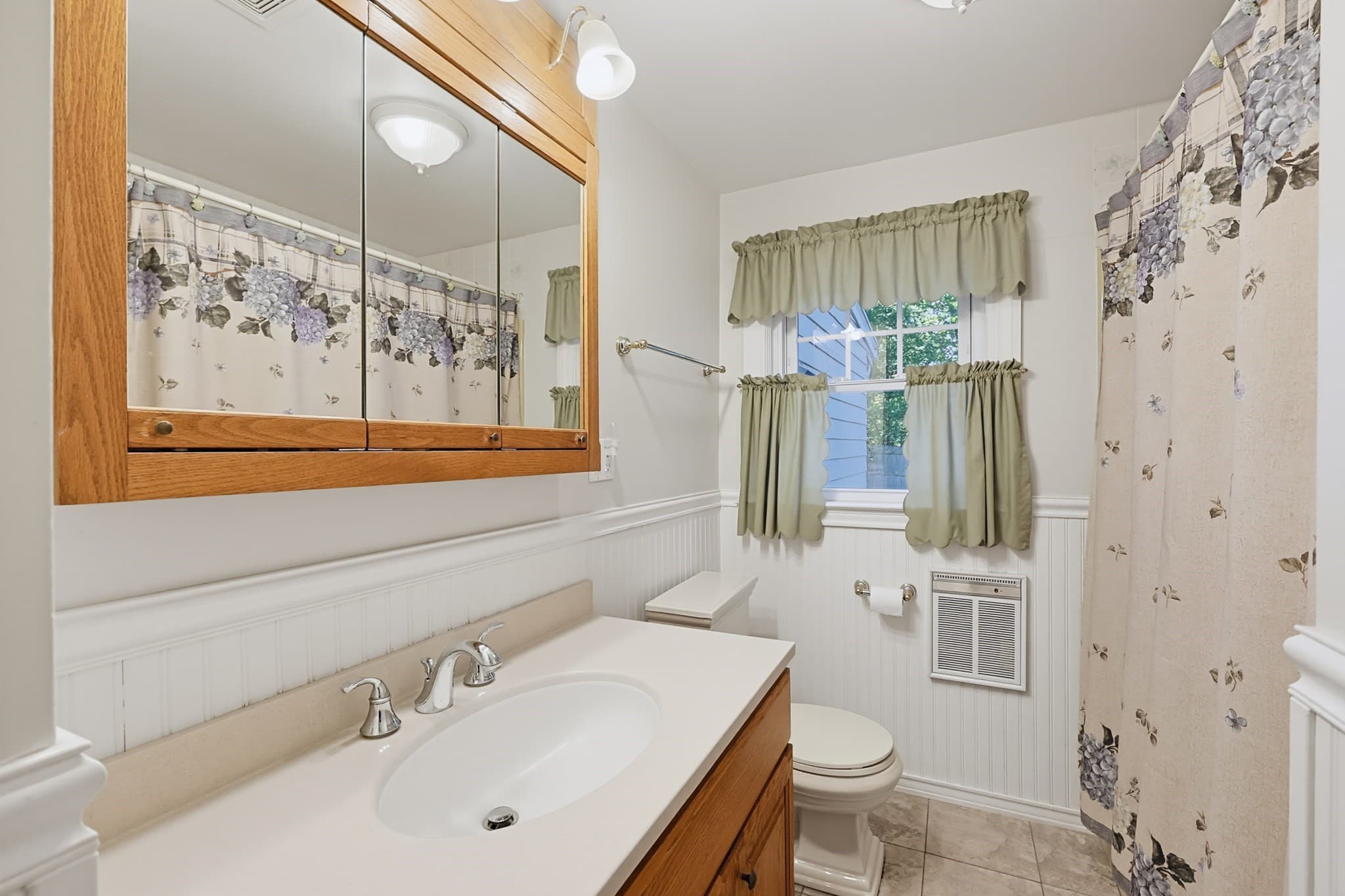 Single Family Residence at 121 Park Circle, Attleboro MA 02703, Attleboro, photo 25 of 34