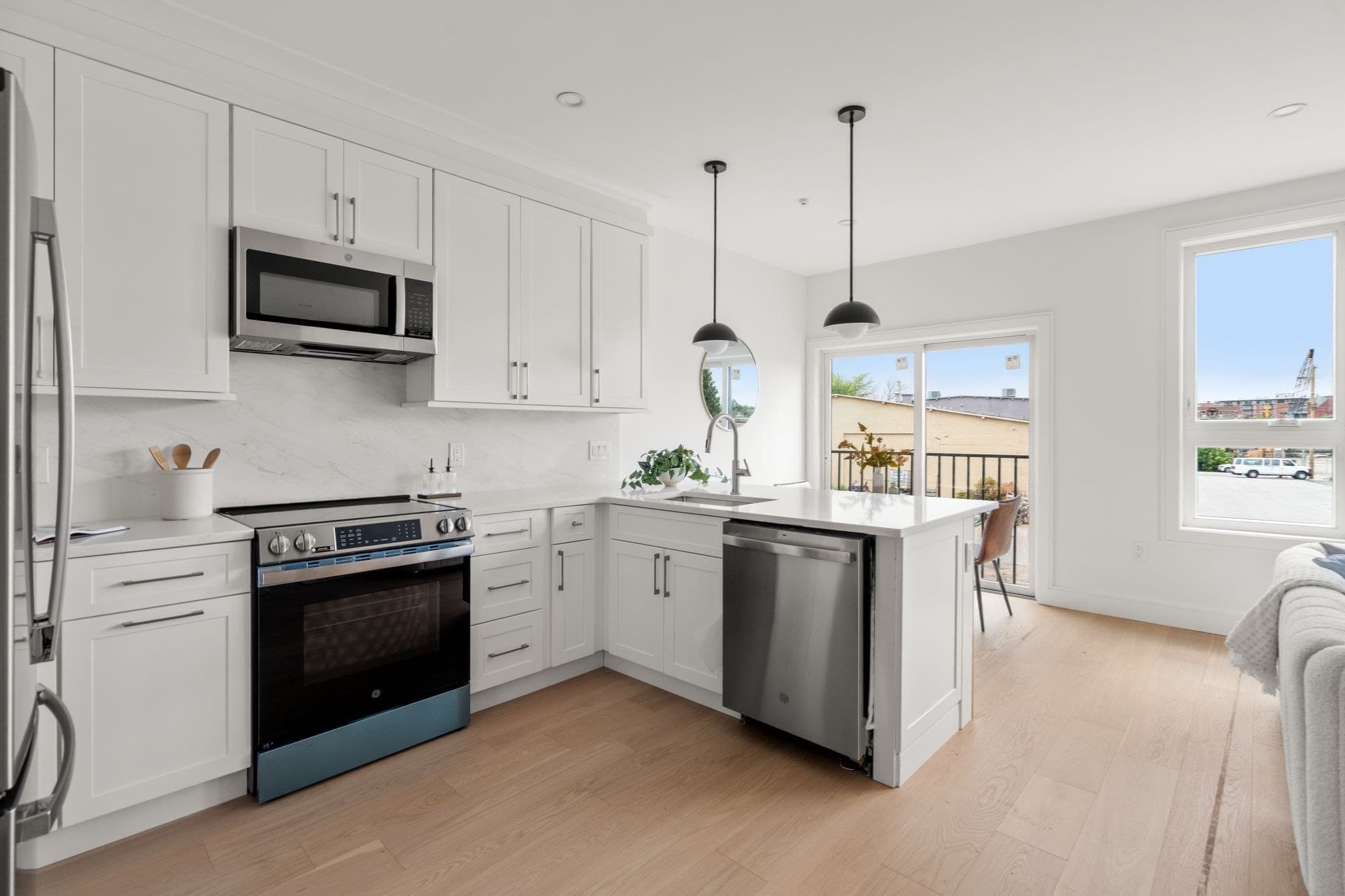 Condominium at 9 Franklin # 2A, Salem MA 01970, Salem, photo 5 of 14