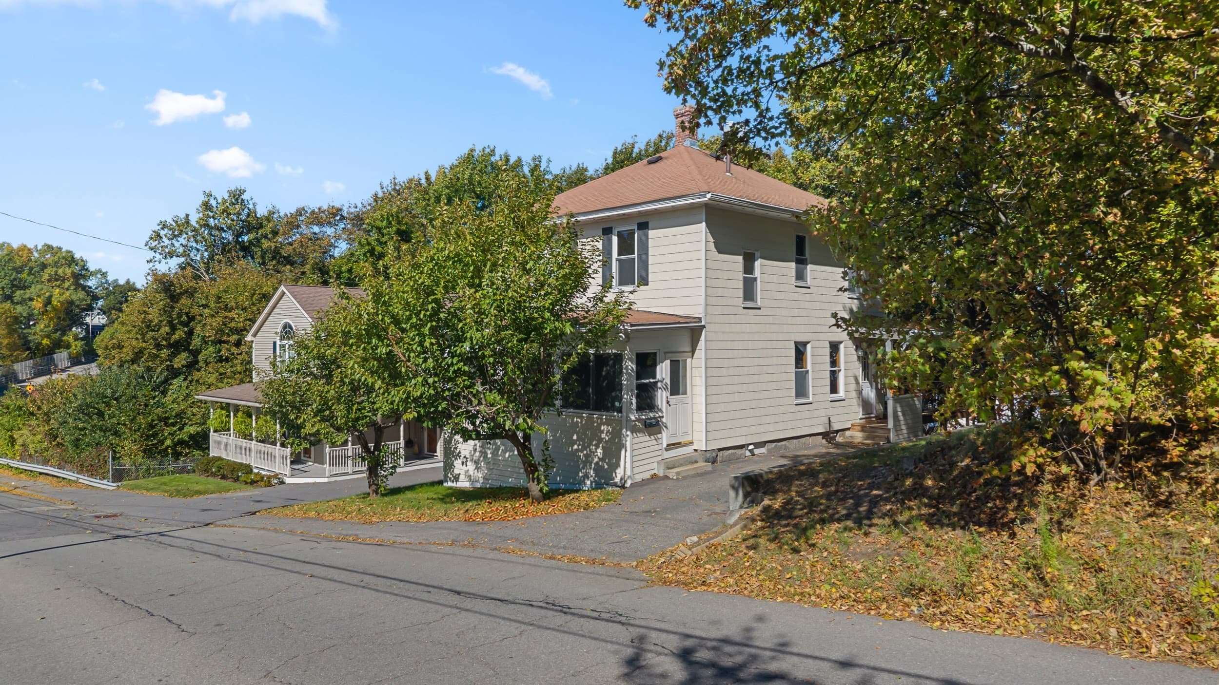 Single Family Residence at 26 New Harbor Road, Clinton MA 01510, Clinton, photo 3 of 30