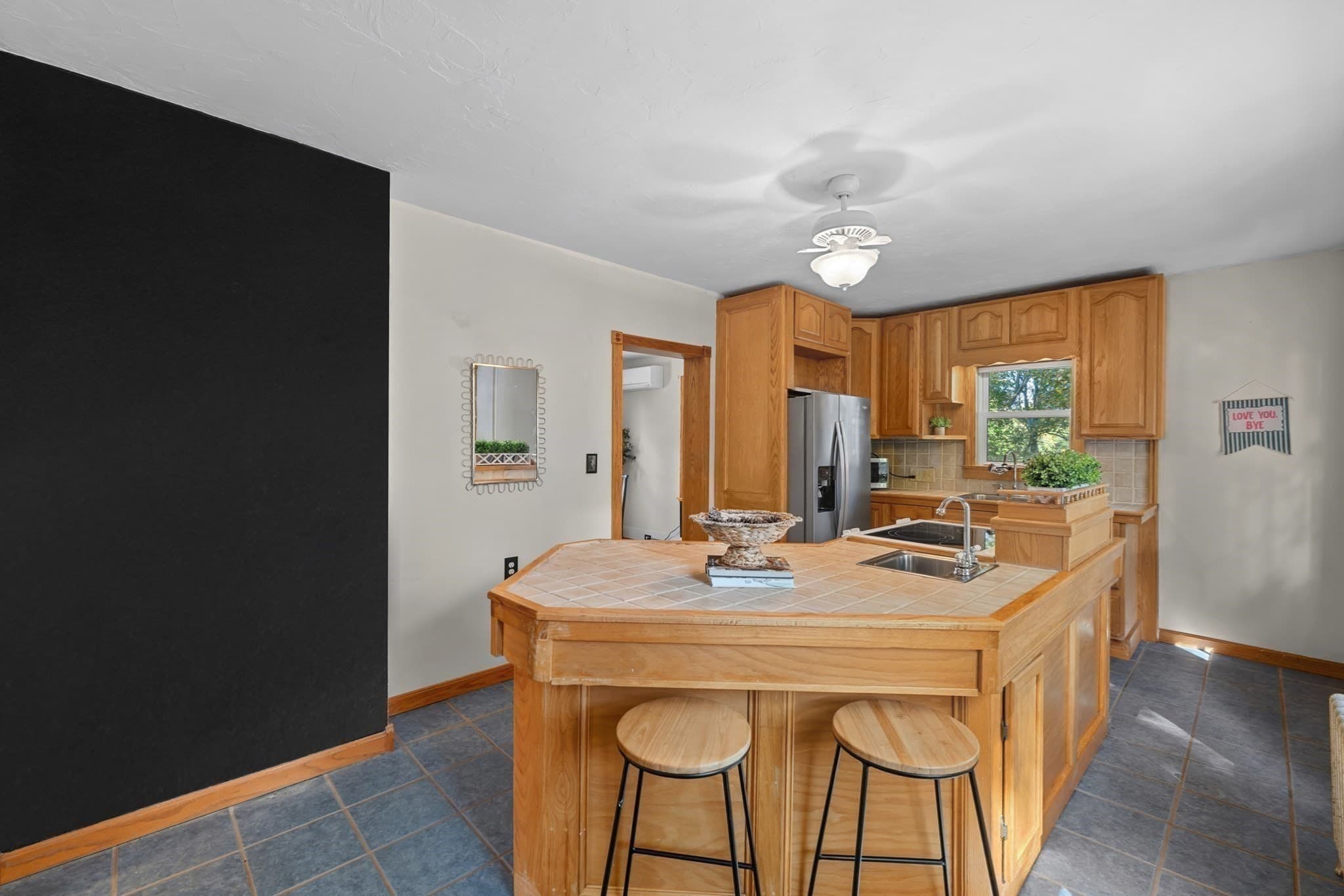 Single Family Residence at 26 New Harbor Road, Clinton MA 01510, Clinton, photo 11 of 30