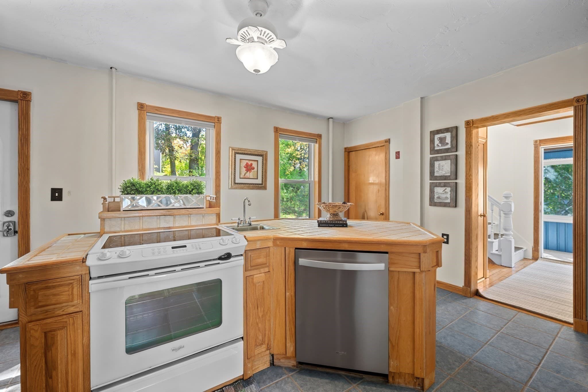 Single Family Residence at 26 New Harbor Road, Clinton MA 01510, Clinton, photo 8 of 30