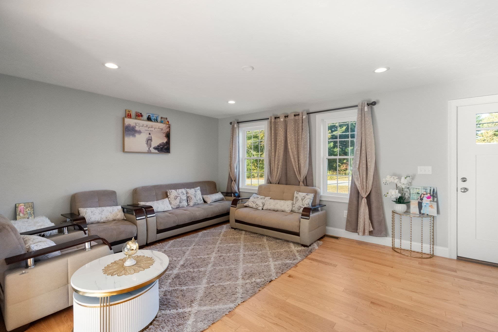 Single Family Residence at 23 Old Center St, Carver MA 02330, Carver, photo 6 of 41