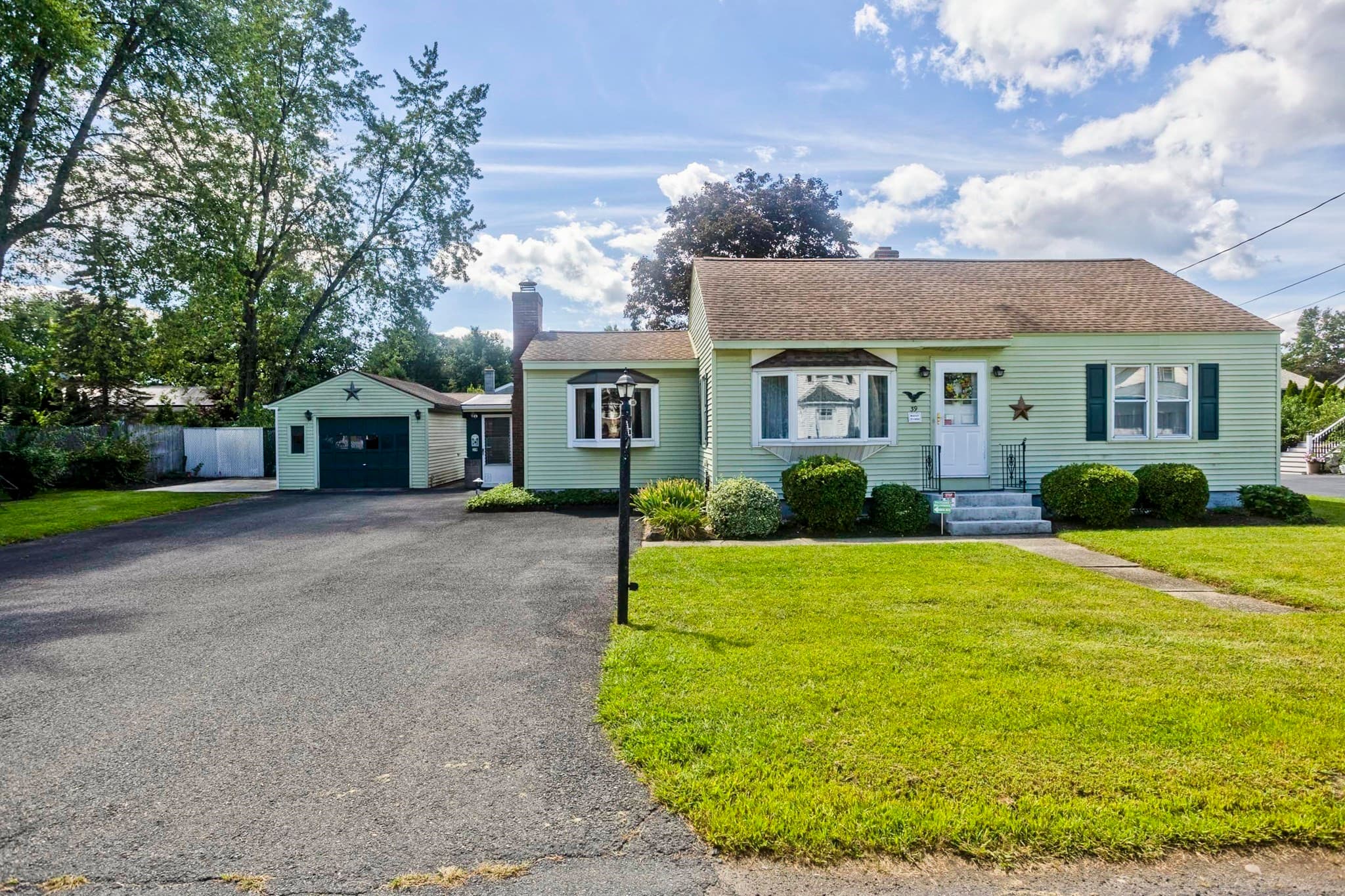 39 Homer St., Agawam MA 01030