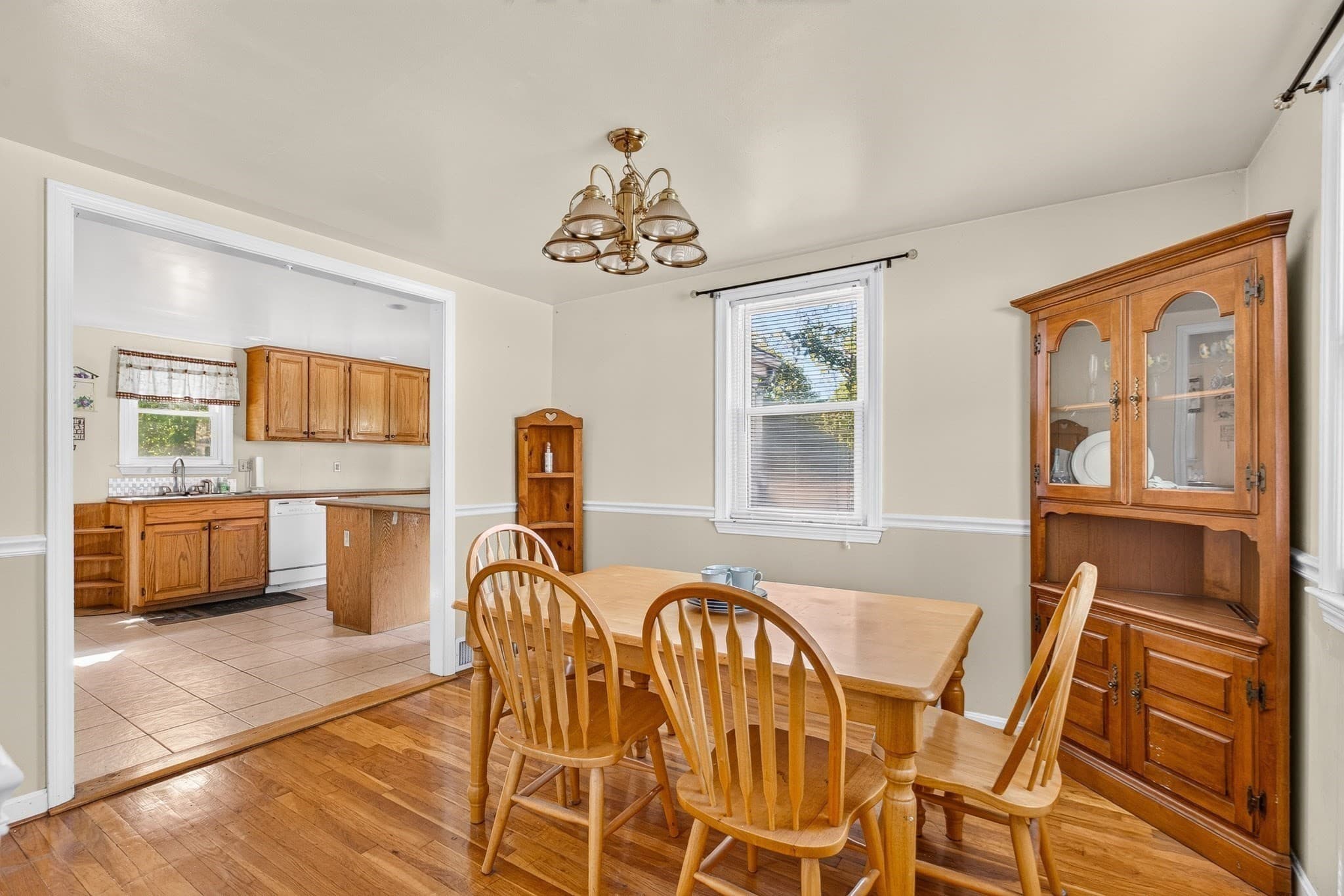 Single Family Residence at 12 Hillsdale Road, Holbrook MA 02343, Holbrook, photo 10 of 28