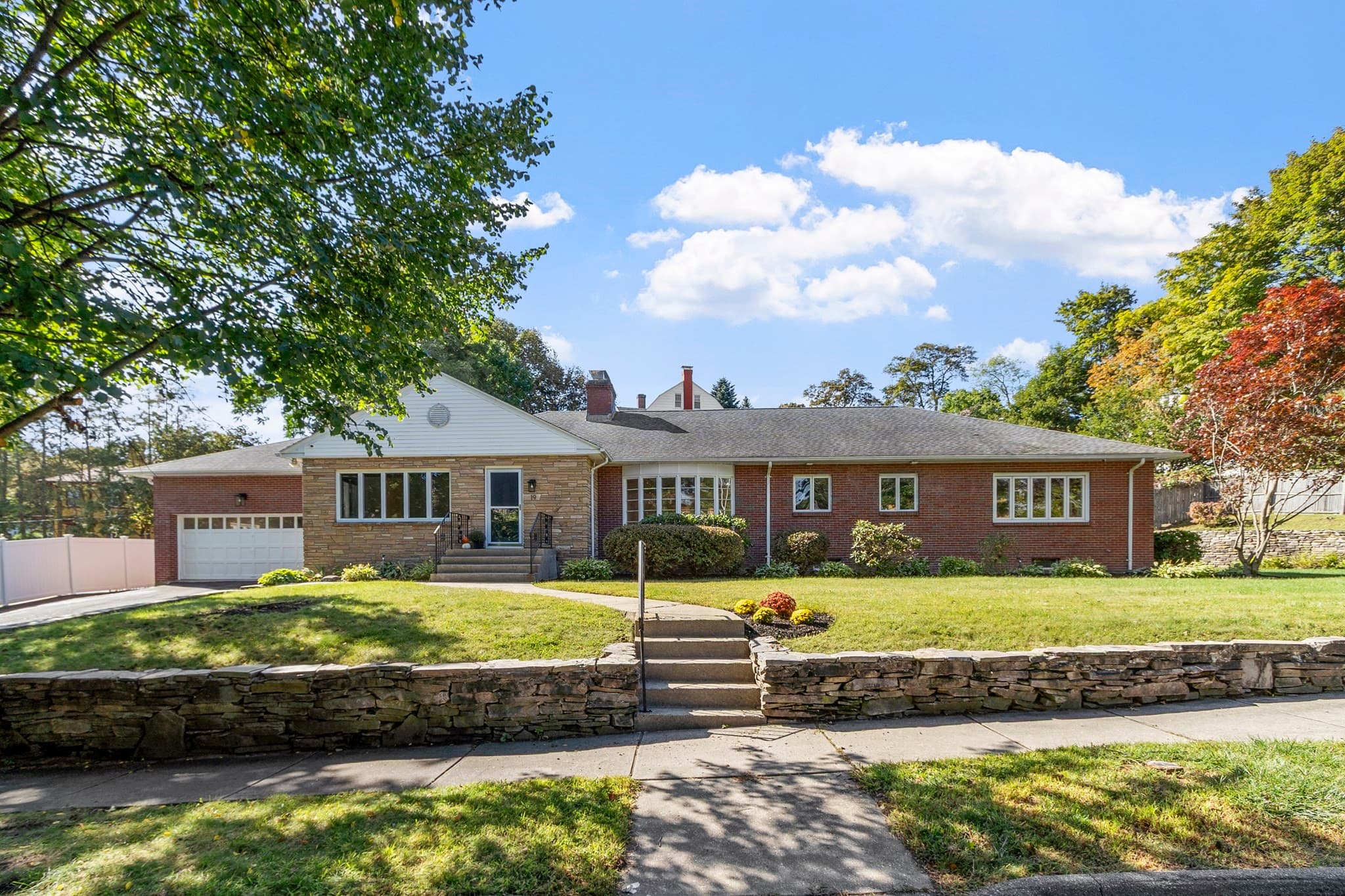 19 Chamberlain Pkwy, Worcester MA 01602