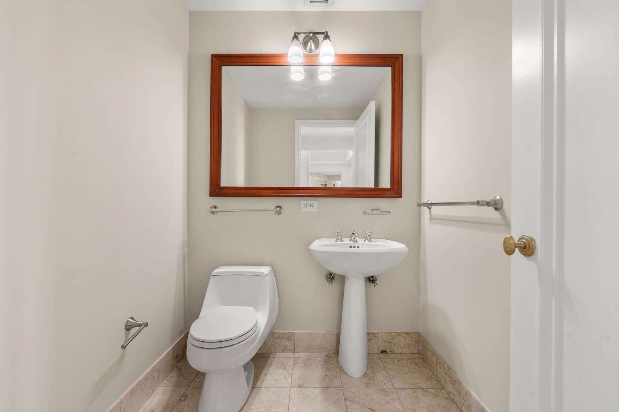 Condominium at 1 Avery Street # 25C, Boston MA 02111, Boston, photo 10 of 36