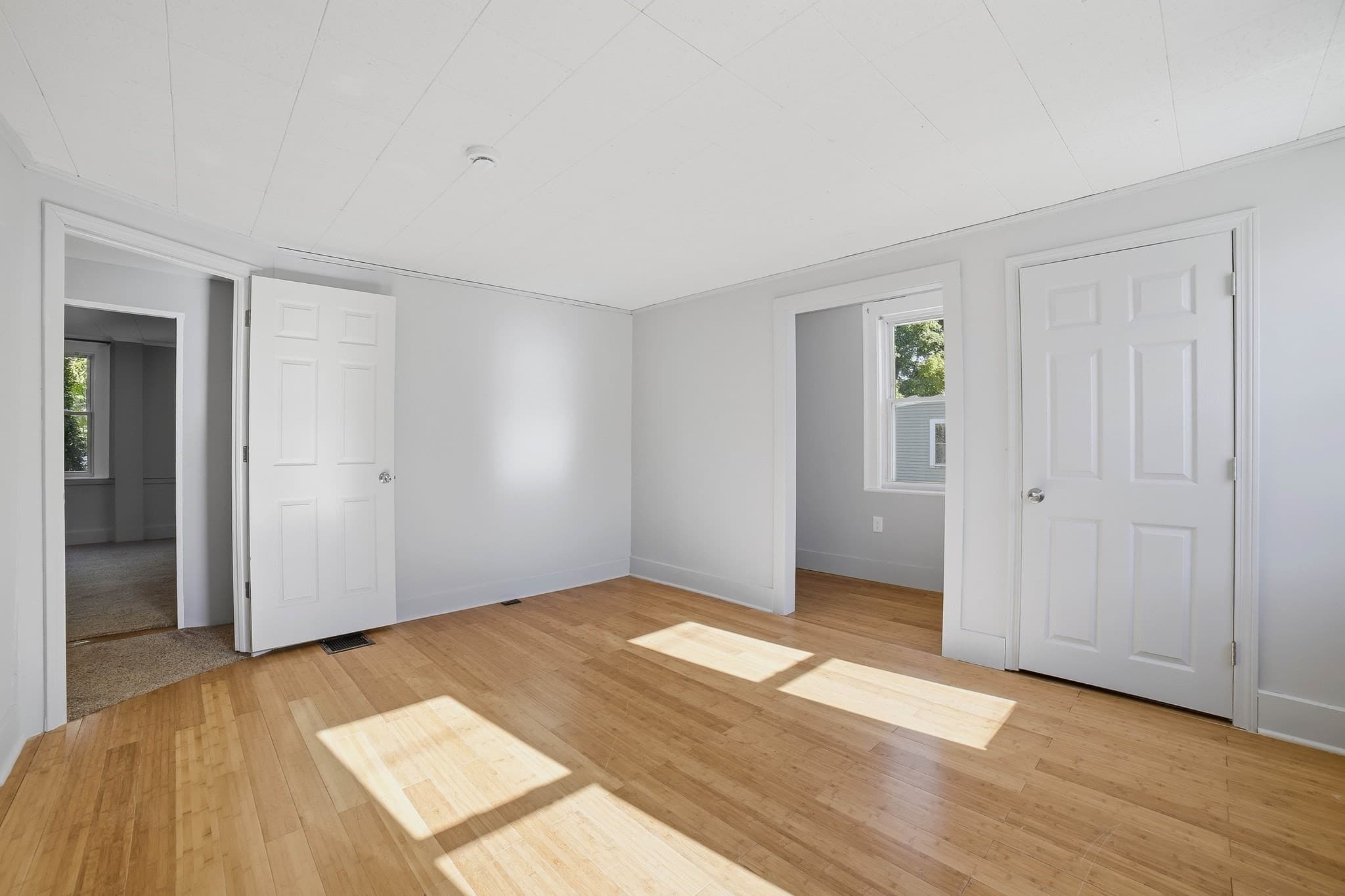 2 Family - 2 Units Up/Down at 24 Collins, Amesbury MA 01913, Amesbury, photo 10 of 28